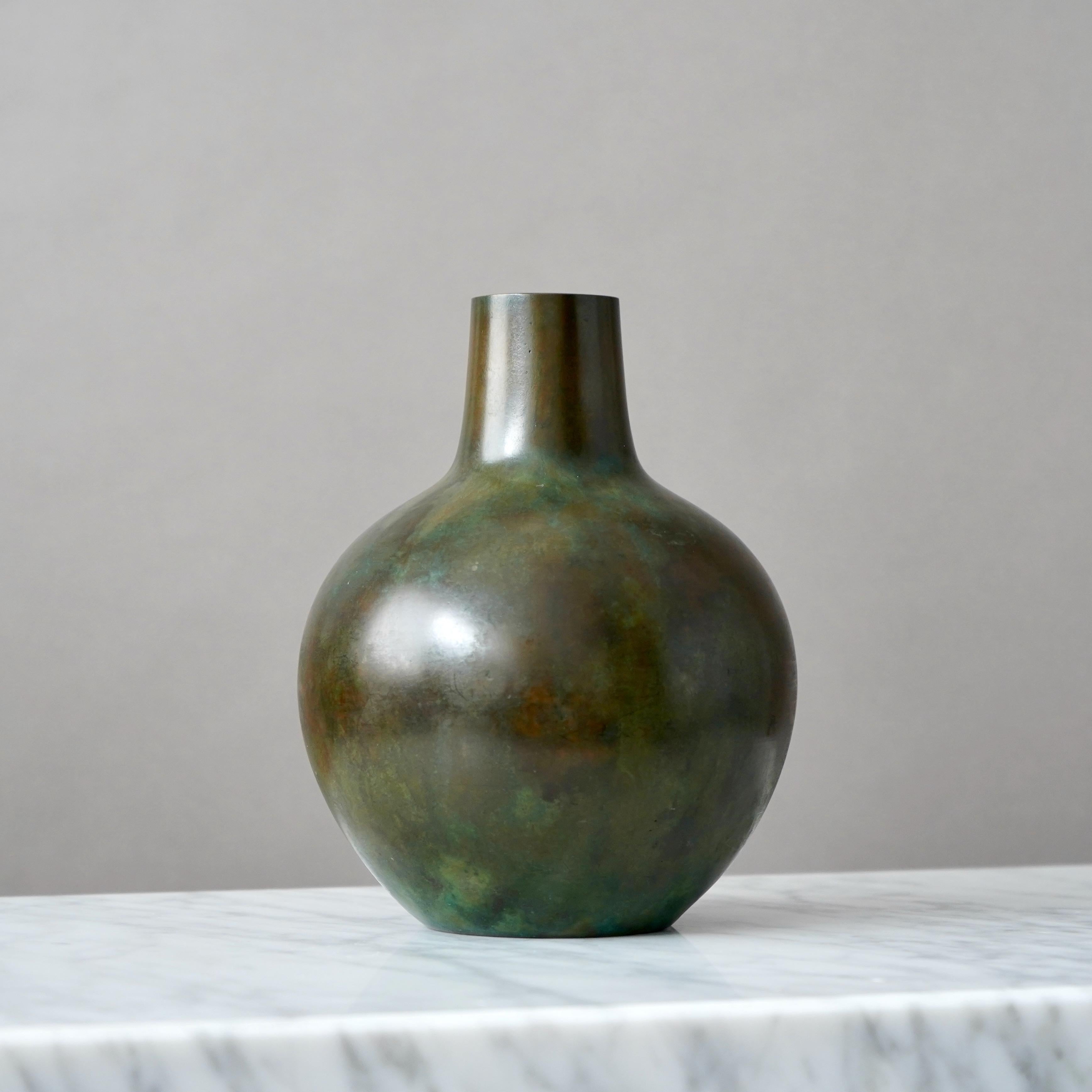 Vaso Art Deco in bronzo di Sune Backstrom, Svezia, anni '20 in vendita 1