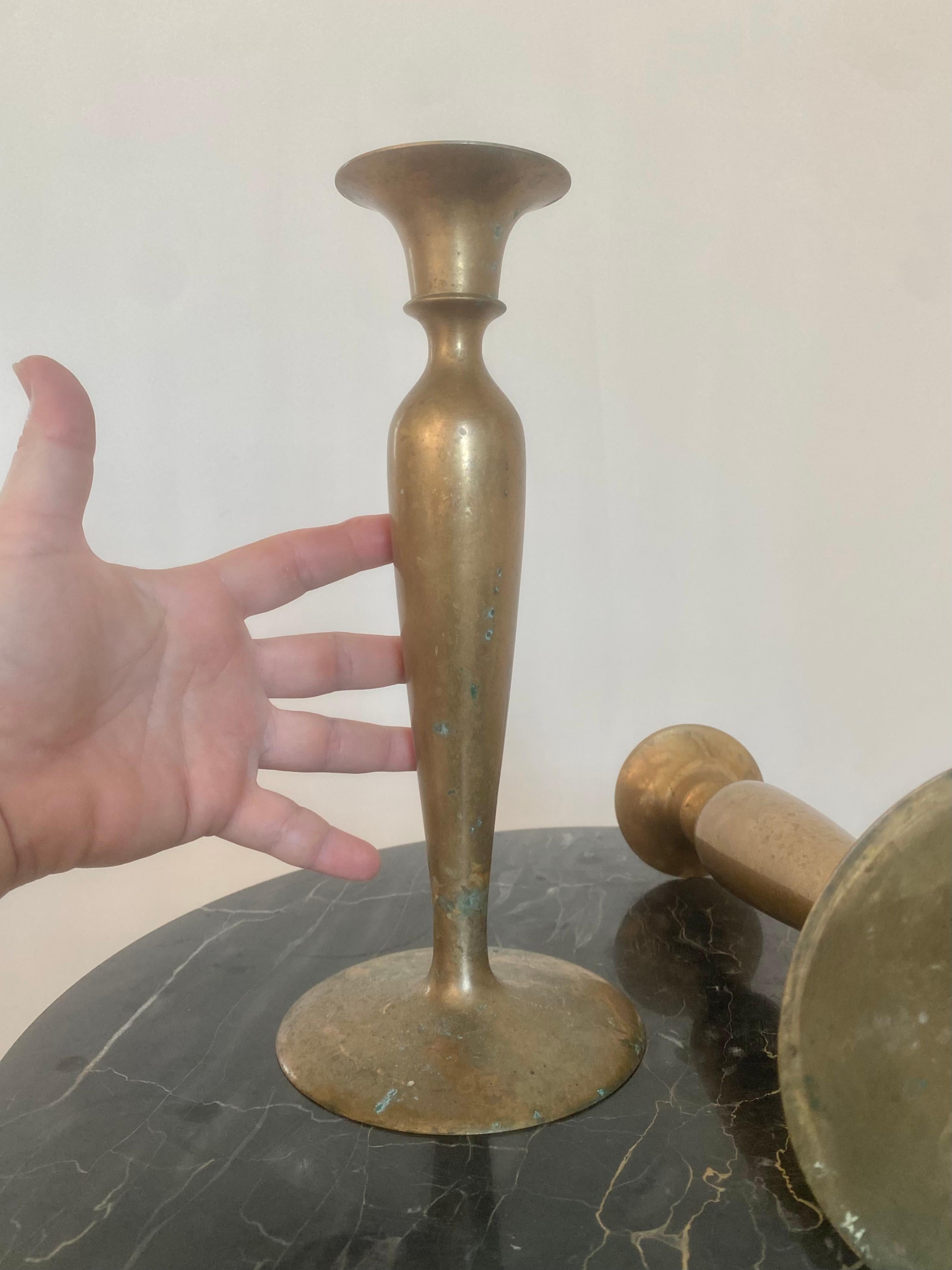 Portacandele Art Nouveau in bronzo, una coppia in vendita 5