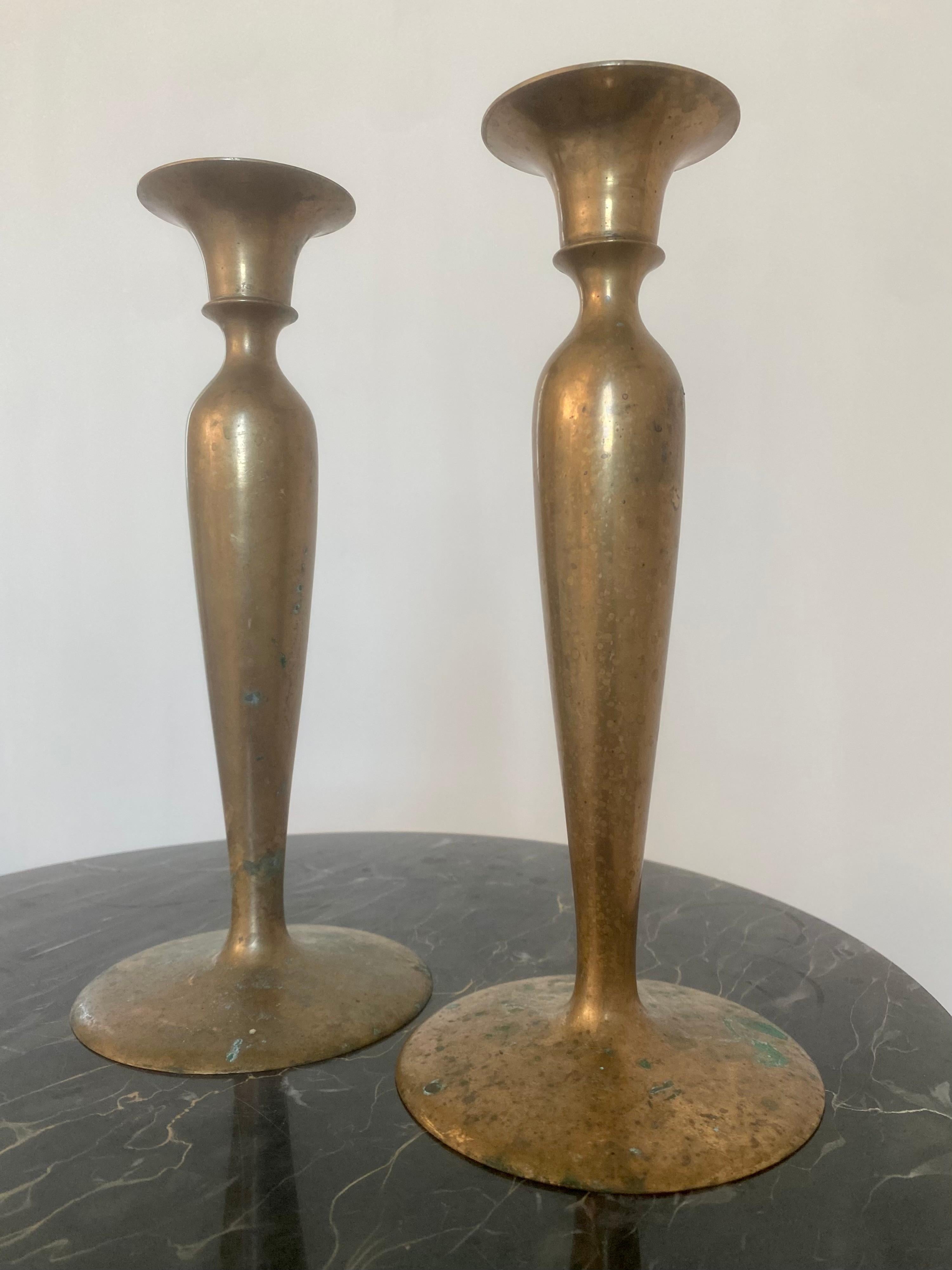 Bronzo Portacandele Art Nouveau in bronzo, una coppia in vendita