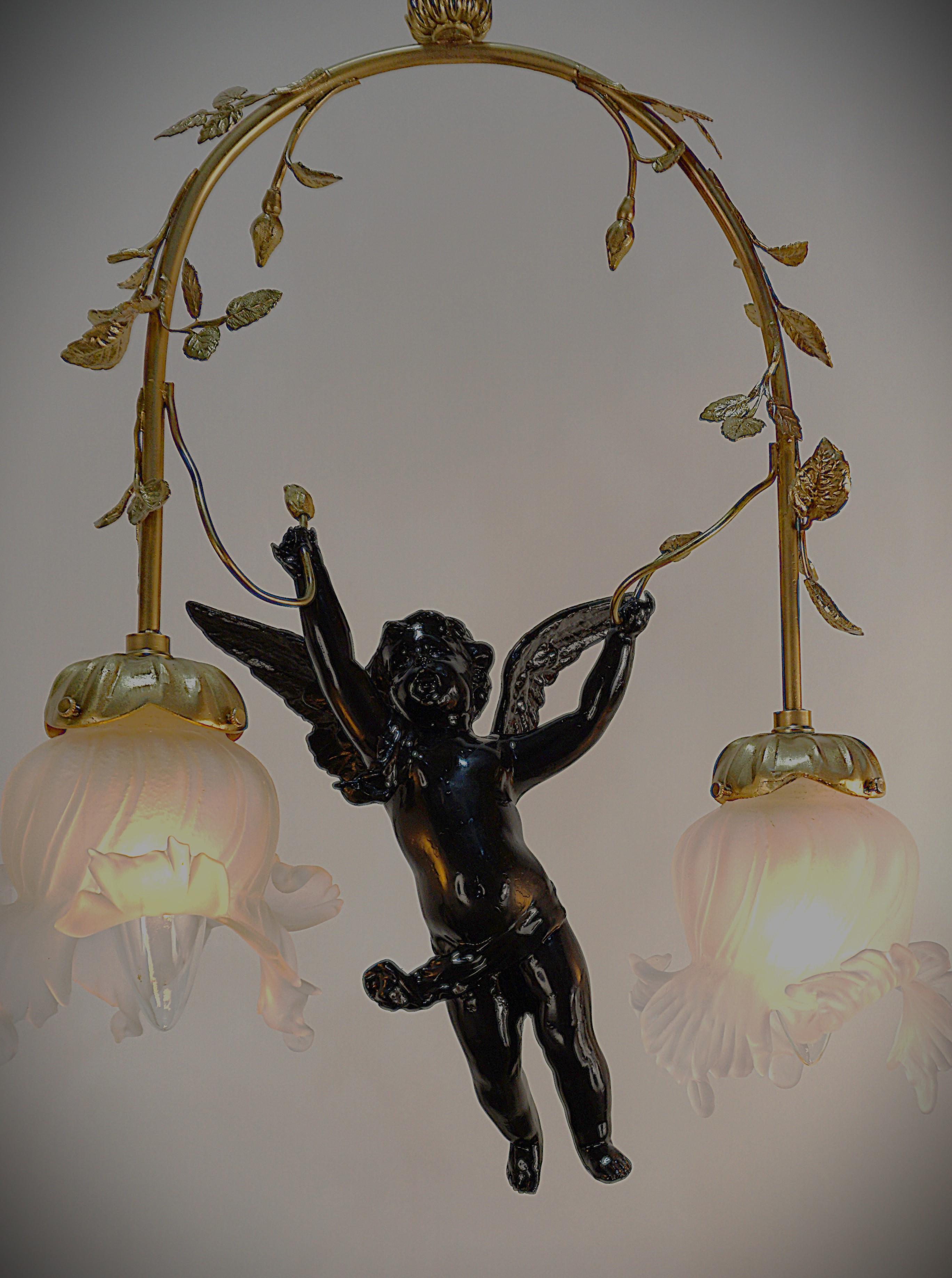 Early 20th Century Bronze Art Nouveau Cherub Chandelier For Sale