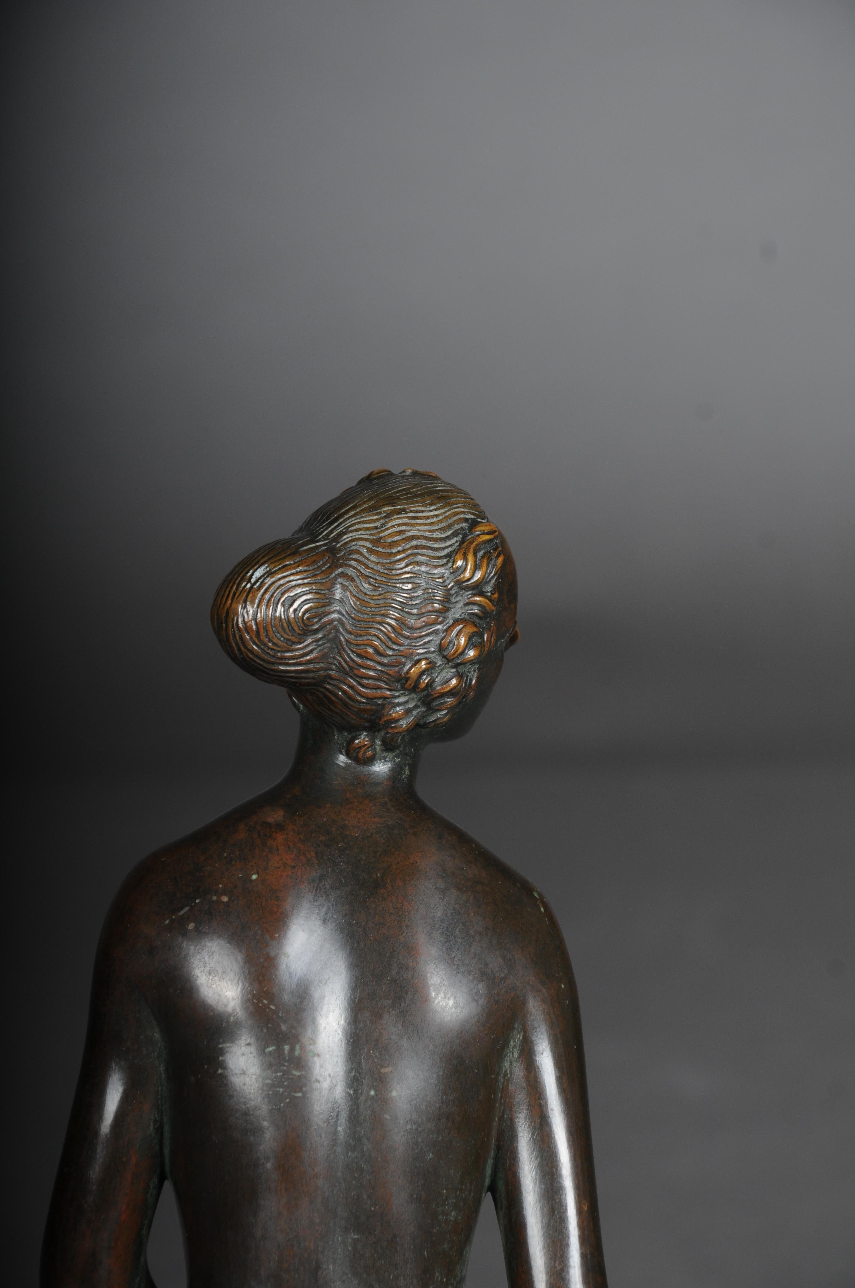 Figure d'artiste en bronze « Femme nue » de Max D. Hermann Fritz en vente 3