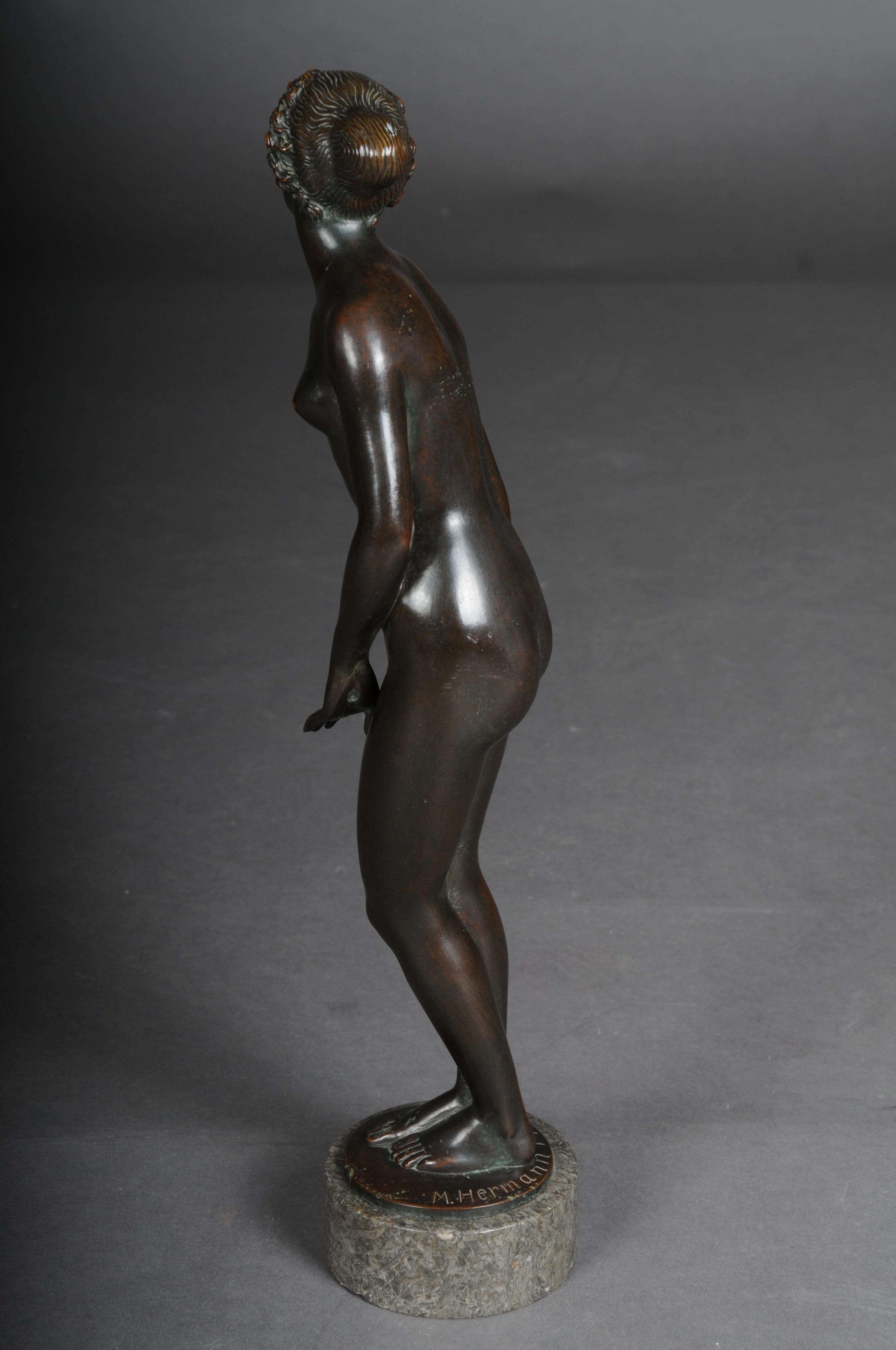 Figure d'artiste en bronze « Femme nue » de Max D. Hermann Fritz en vente 5