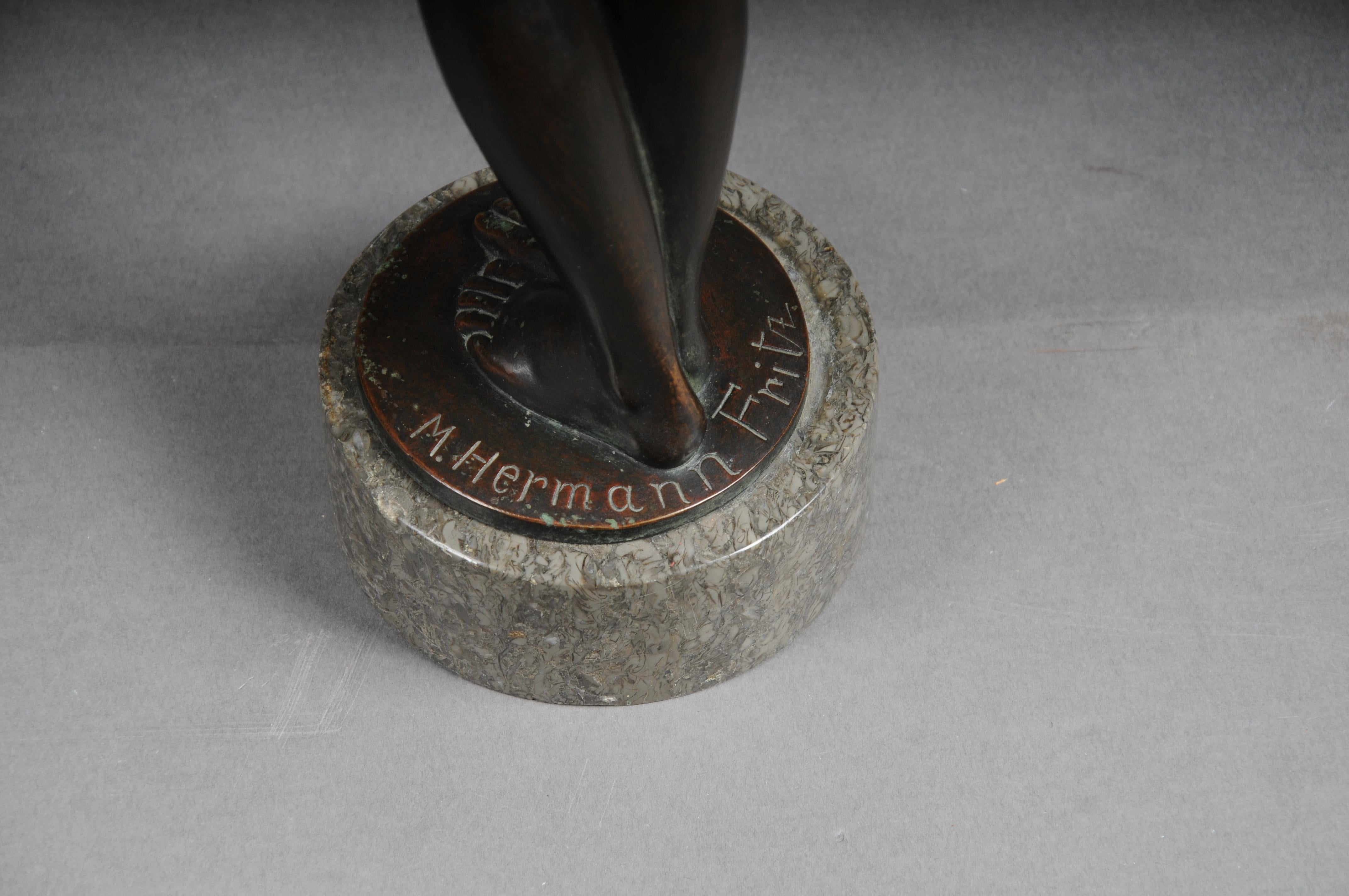 Figure d'artiste en bronze « Femme nue » de Max D. Hermann Fritz en vente 7