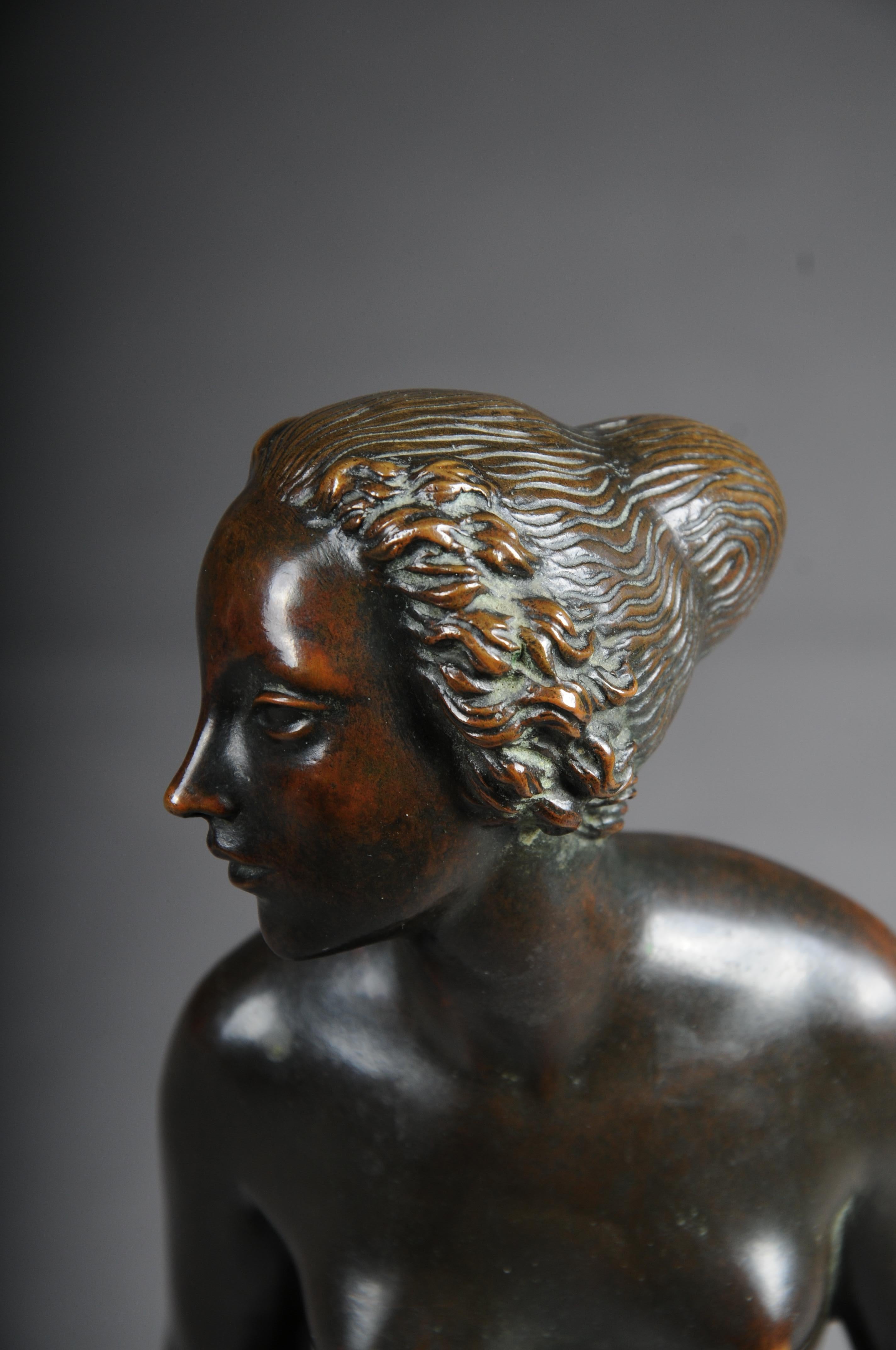 Figure d'artiste en bronze « Femme nue » de Max D. Hermann Fritz en vente 9