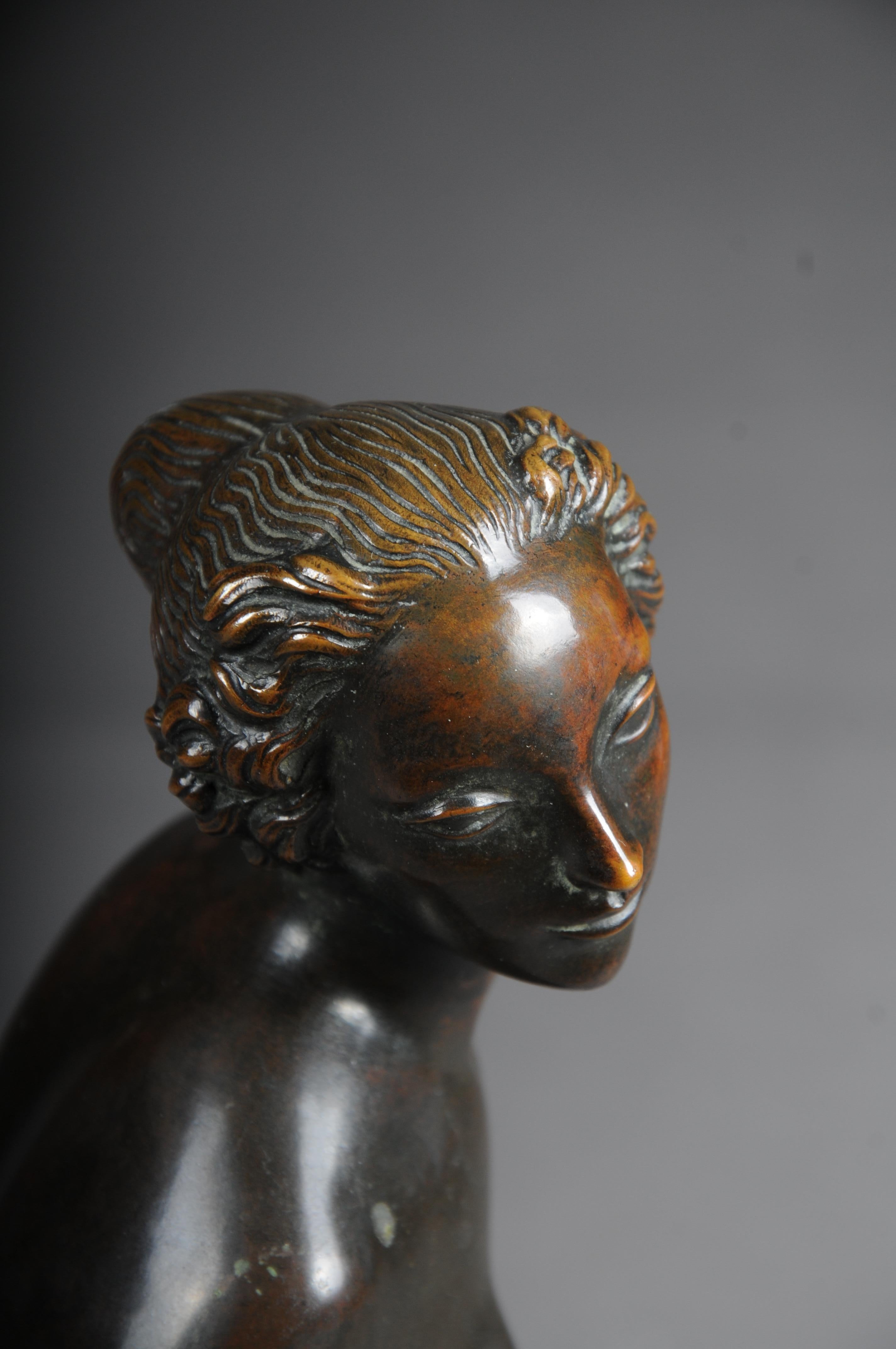 Bronze-Künstlerfigur „Naked Woman“ von Max D. Hermann Fritz im Angebot 12