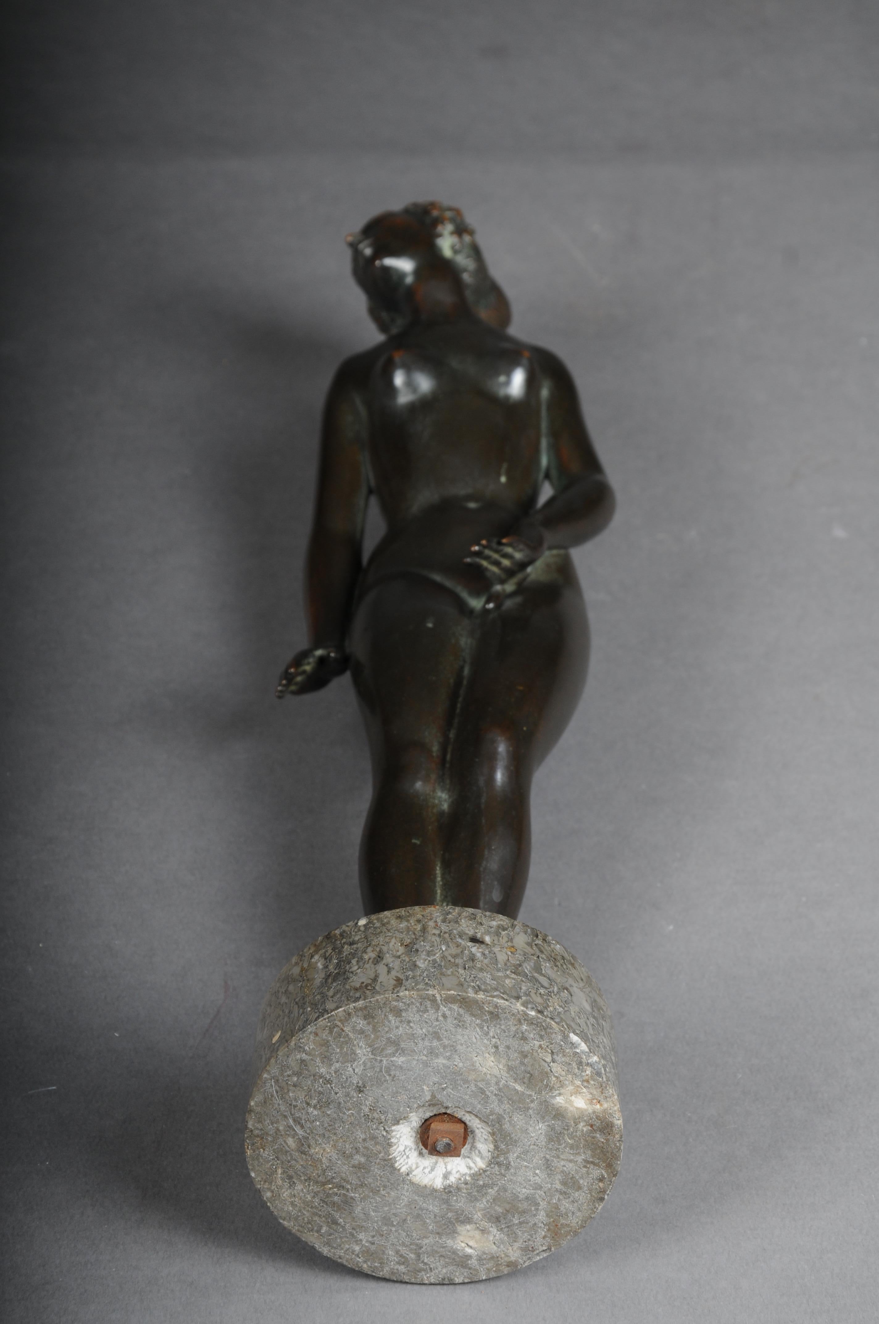 Figure d'artiste en bronze « Femme nue » de Max D. Hermann Fritz en vente 11