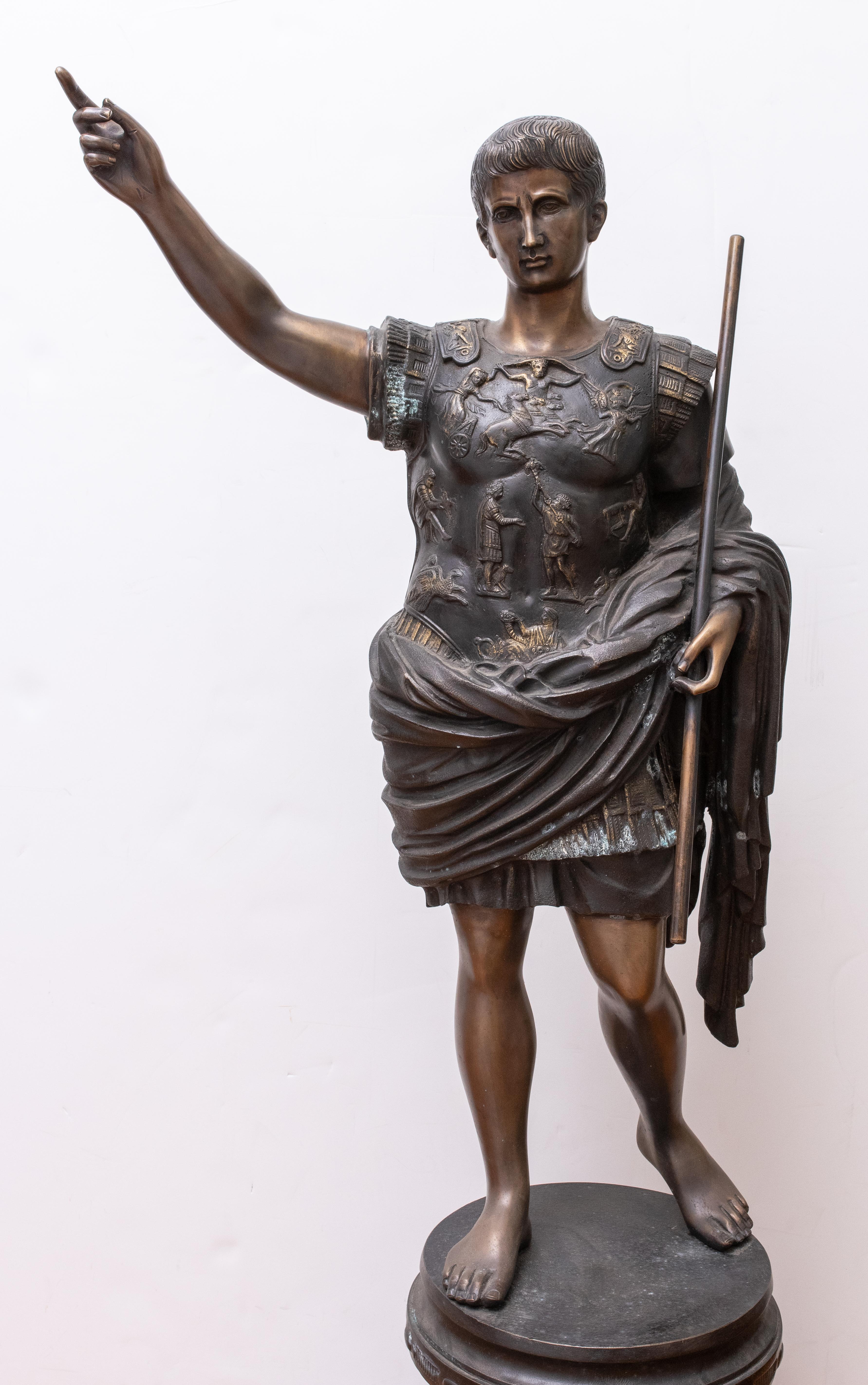 Bronze „Augustus der Prima Porta“ aus Bronze nach der Antike im Zustand „Gut“ in Astoria, NY