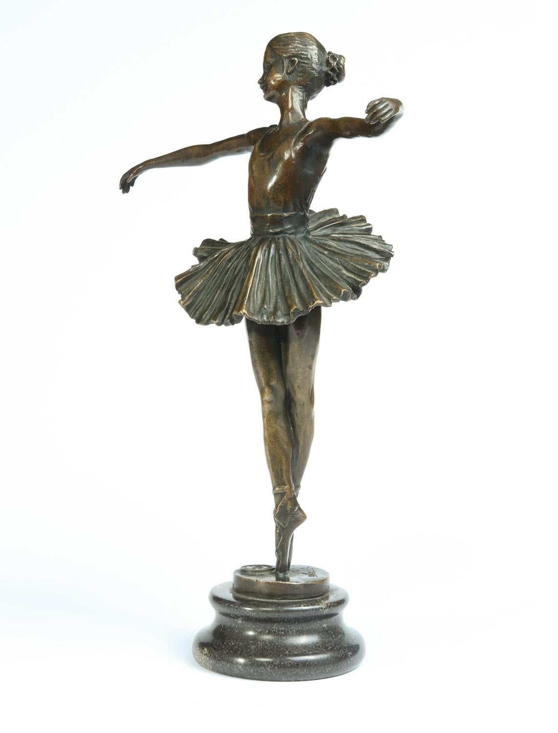 Ballerine en bronze de J B Deposee Garanti Paris, vers 1910 en vente 1