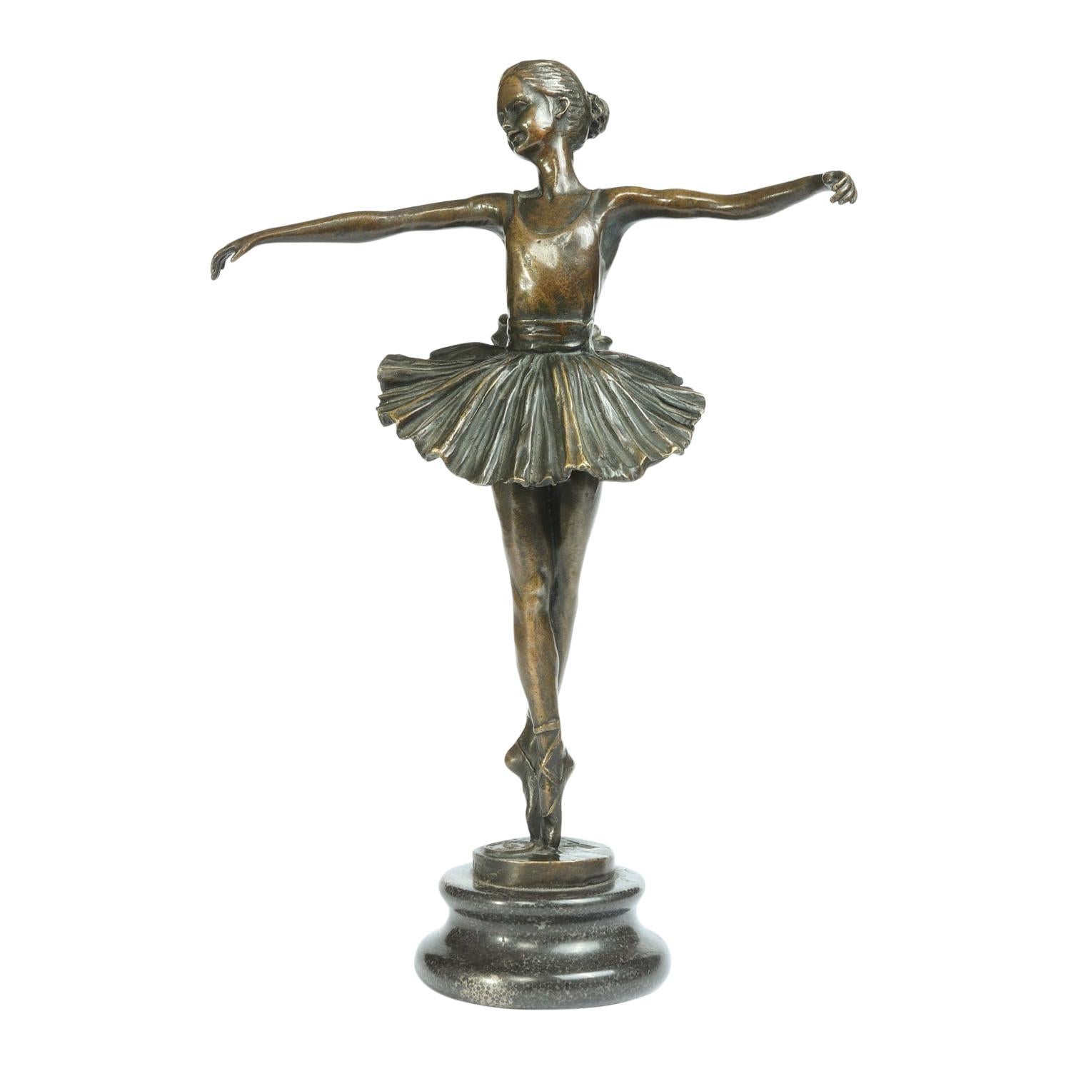 Ballerine en bronze de J B Deposee Garanti Paris, vers 1910 en vente