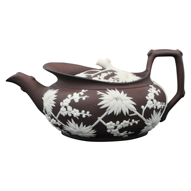Bronze Basalt Pottery Teapot, Wedgwood C1810 at 1stDibs