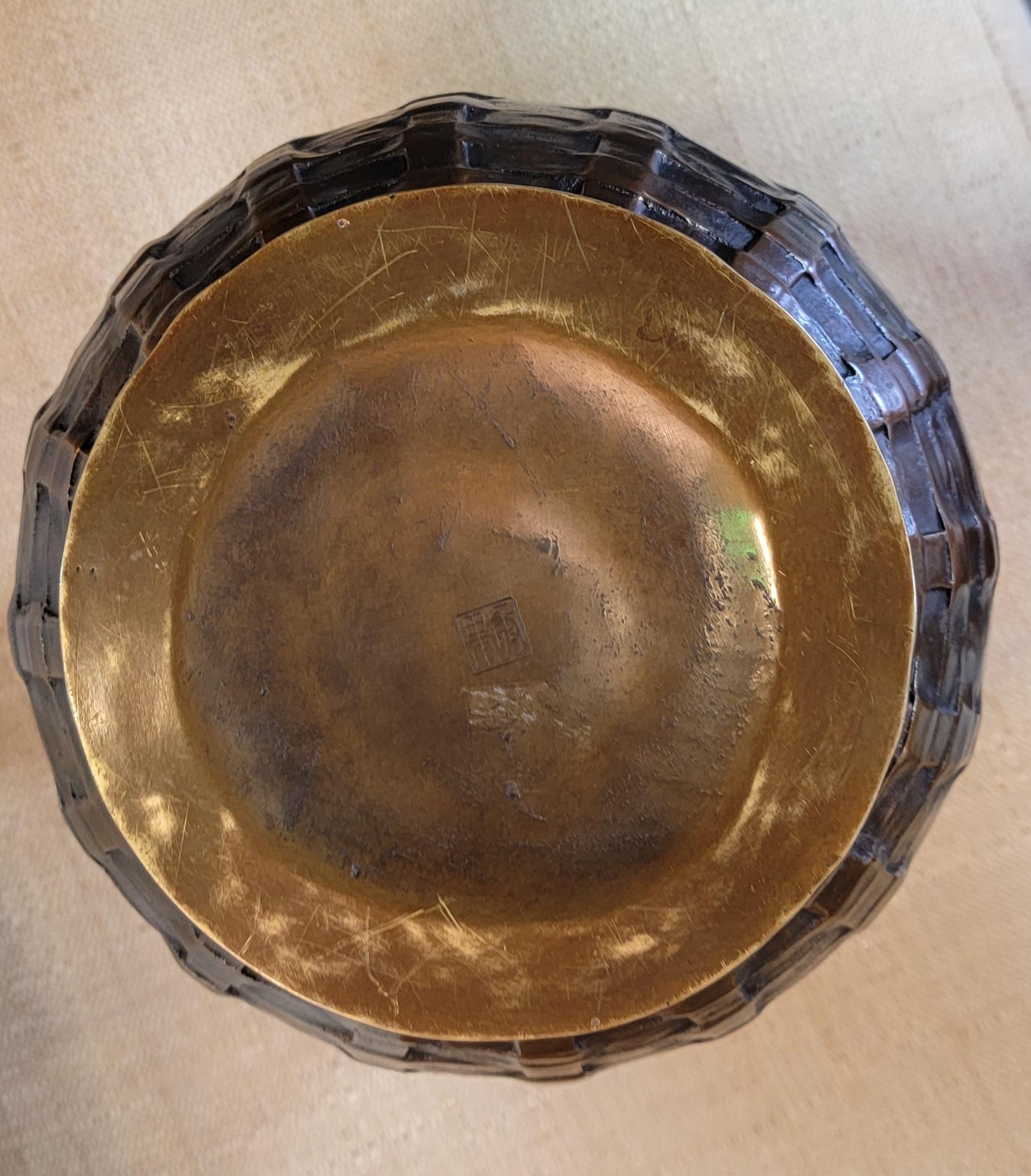 Vase aus Bronze mit Korbgeflecht, Japanisch, frühes 20. Jahrhundert im Angebot 2