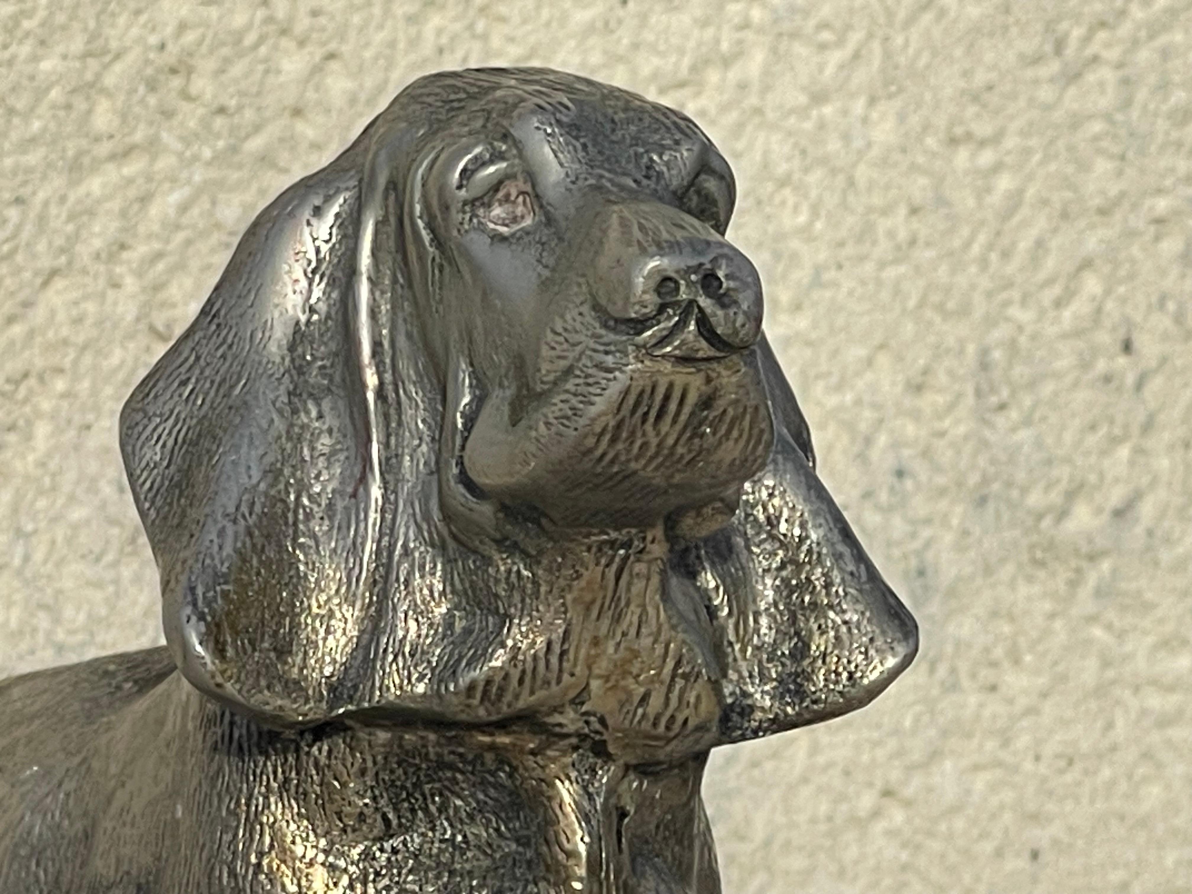 Français Bronze, Basset Hound, XXe siècle en vente