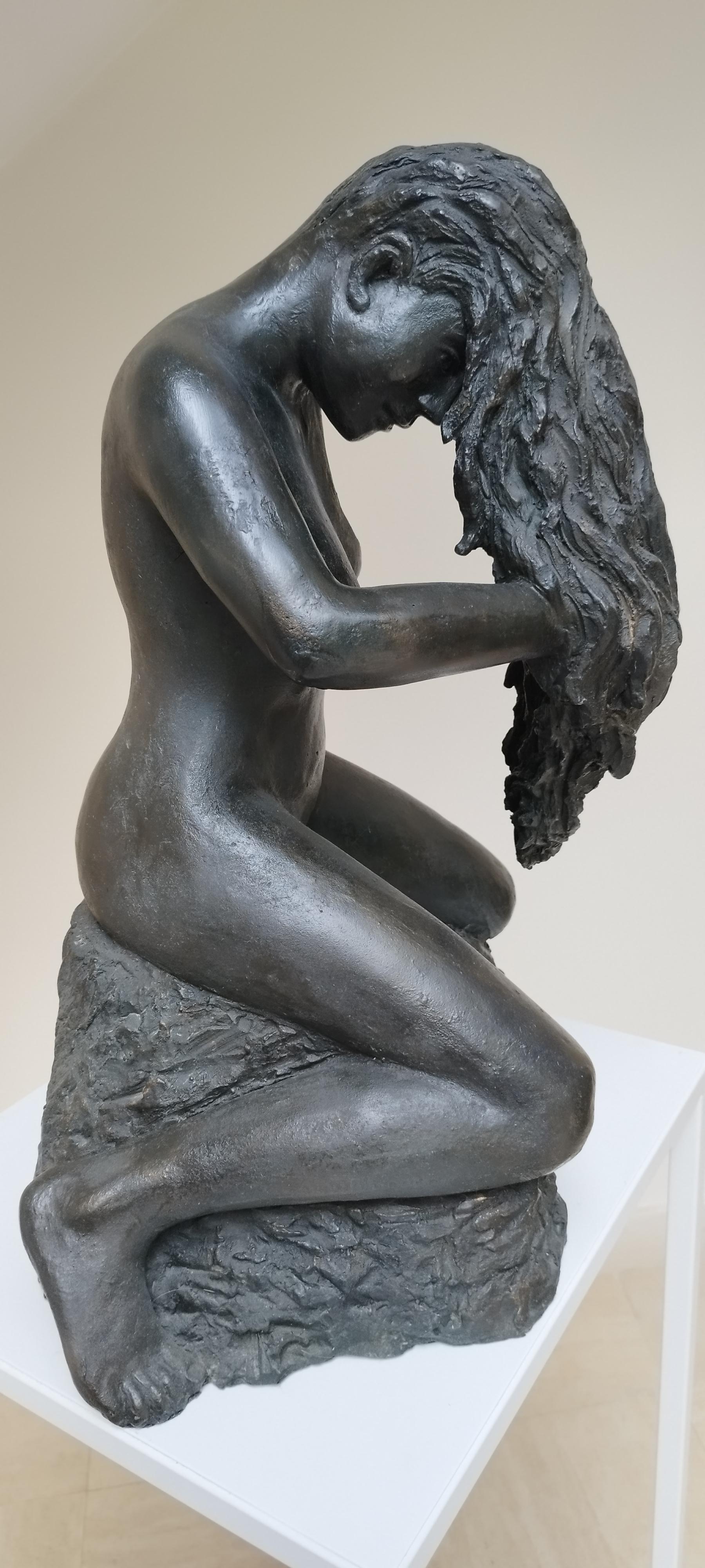 Bronze sculpture created first by hand in clay then in bronze by the sculptor Patrick LAROCHE who obtained the title of 