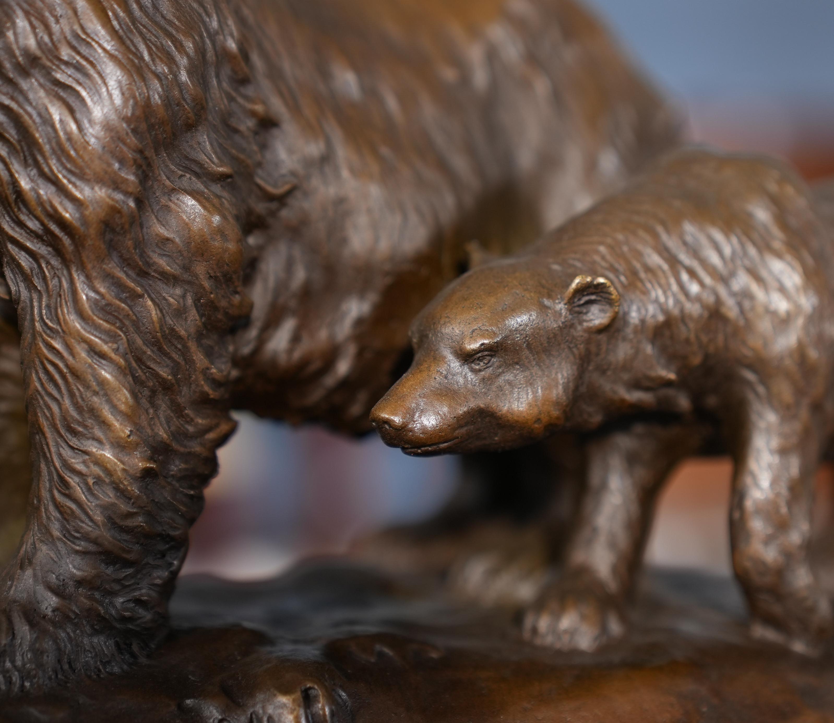 Bronze Bear and Cub Marble Base In New Condition For Sale In Annville, PA