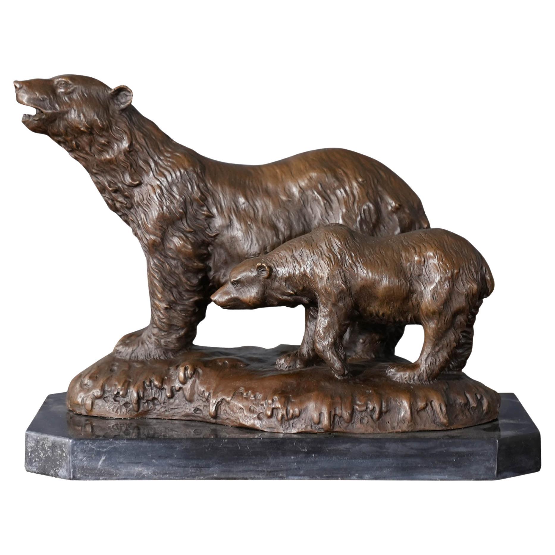Base en marbre Ours et cub en bronze en vente
