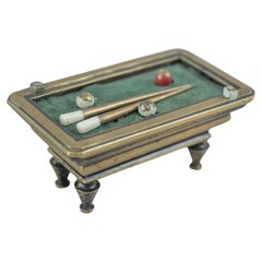 Table de billard en bronze avec boîte d'accessoires, bijoux et bagues, vers 1890