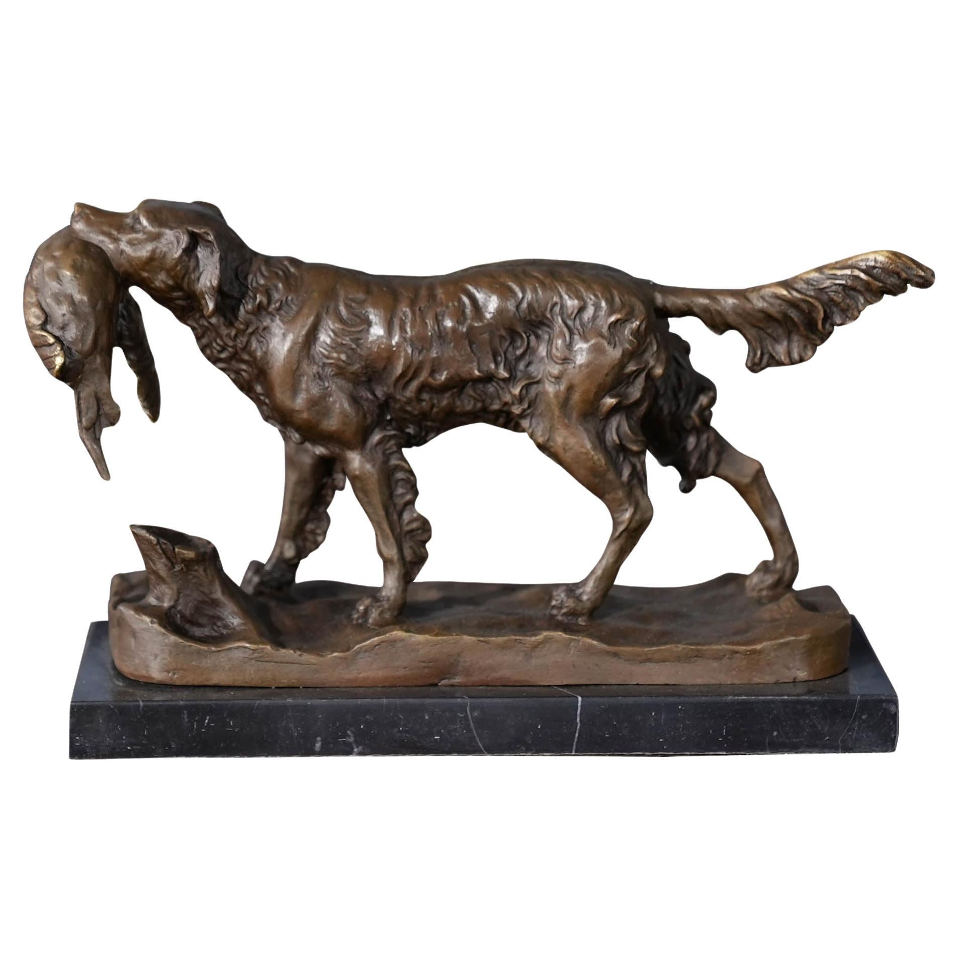 Vogelhund aus Bronze auf Marmorsockel