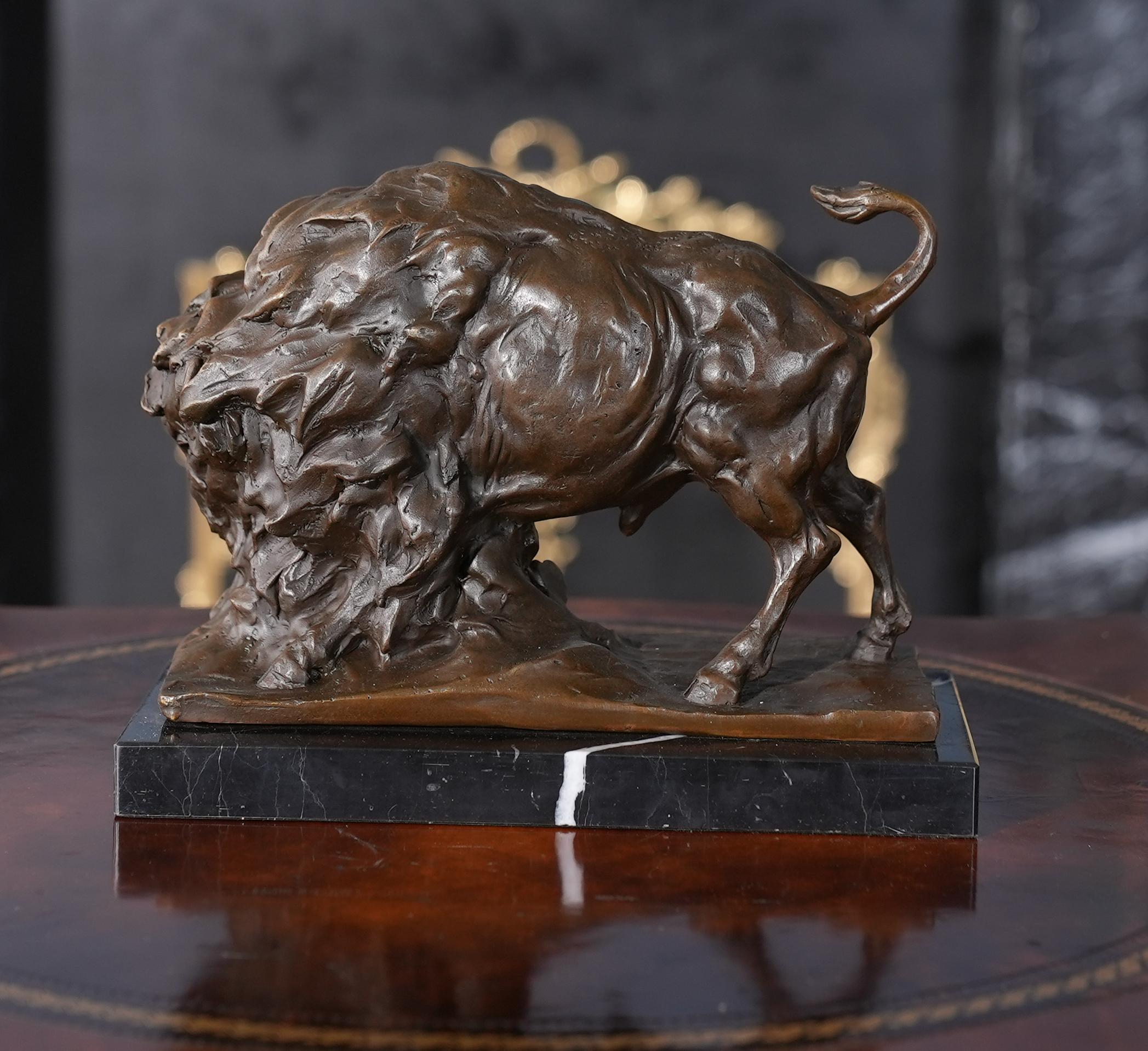Bronze Bison with Marble Base For Sale 4