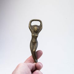 Bronze-Flaschenöffner, Frauenkörperfigur, 1970er Jahre