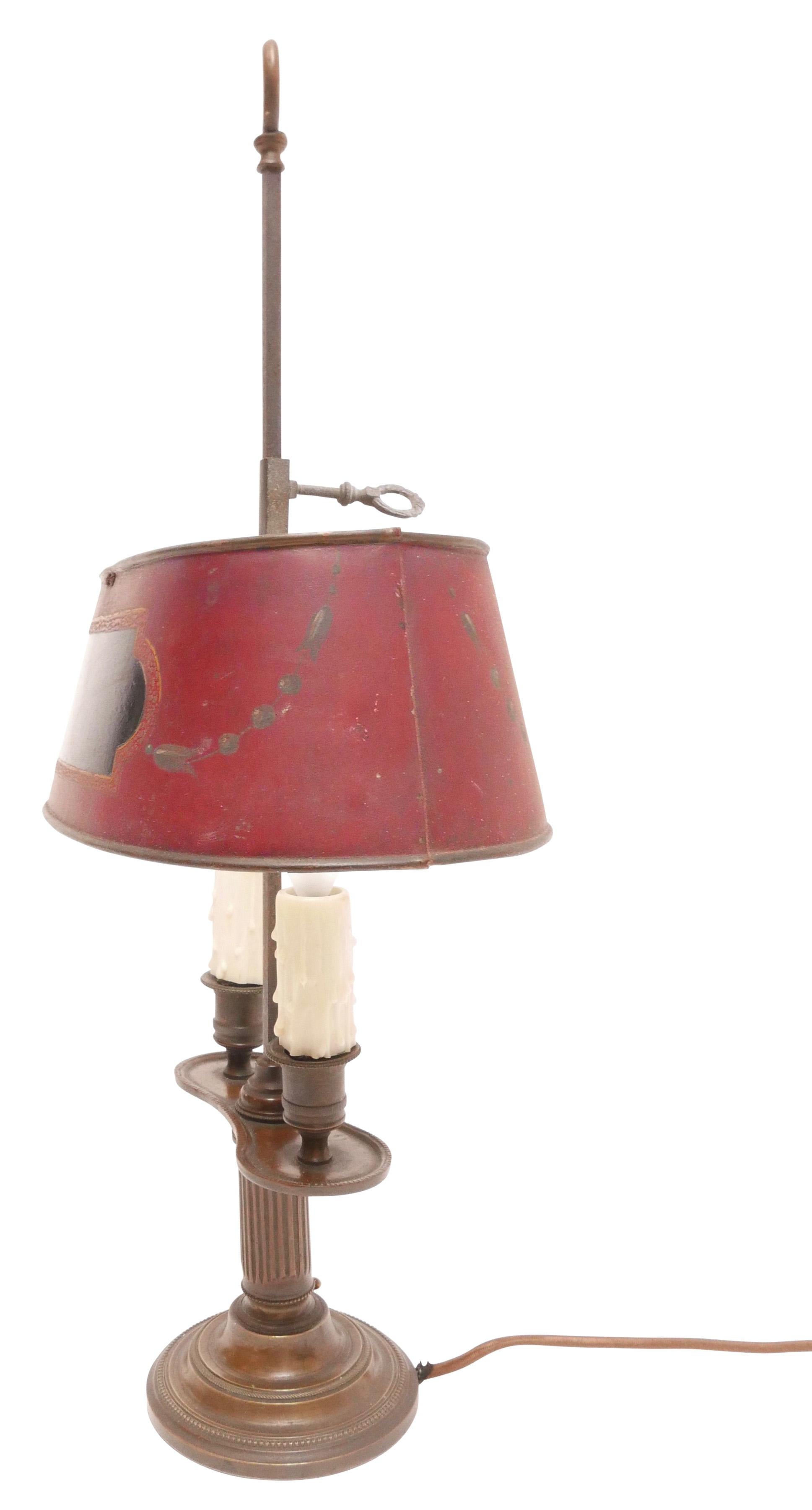 Bronze Bouillotte Lamp with Red Tole Shade, French, circa 1800 In Good Condition For Sale In San Francisco, CA