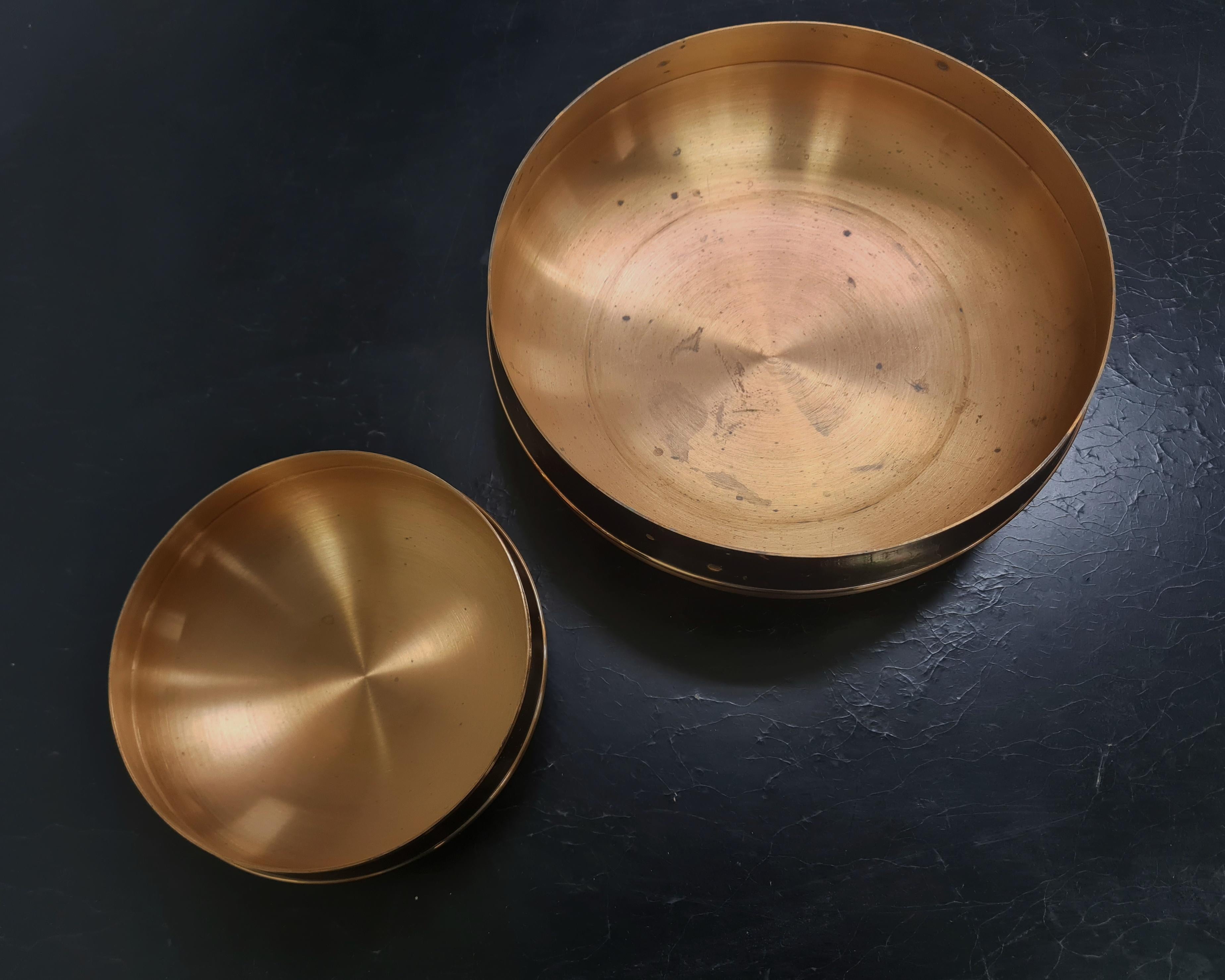 Scandinavian Modern Bronze bowls by Tapio Wirkkala Models 446-448 For Sale