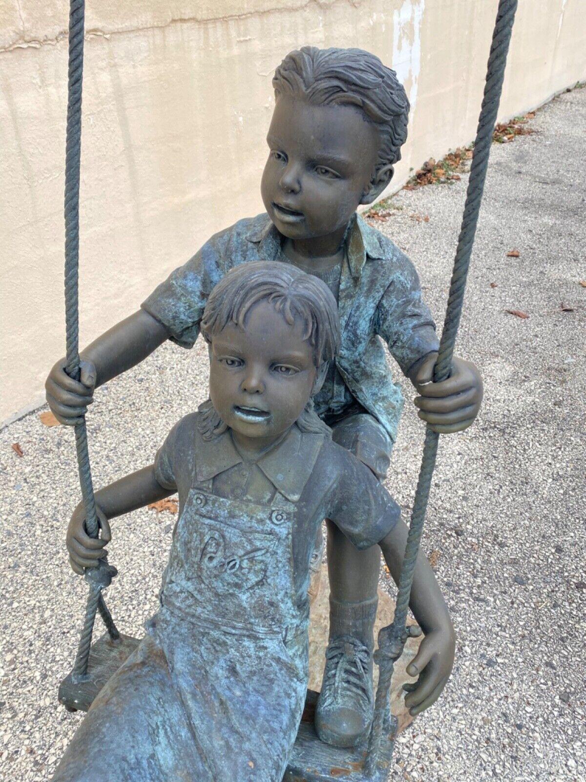 Bronze Junge und Mädchen Kinder Swinging Garden Statue Skulptur im Freien (Viktorianisch) im Angebot