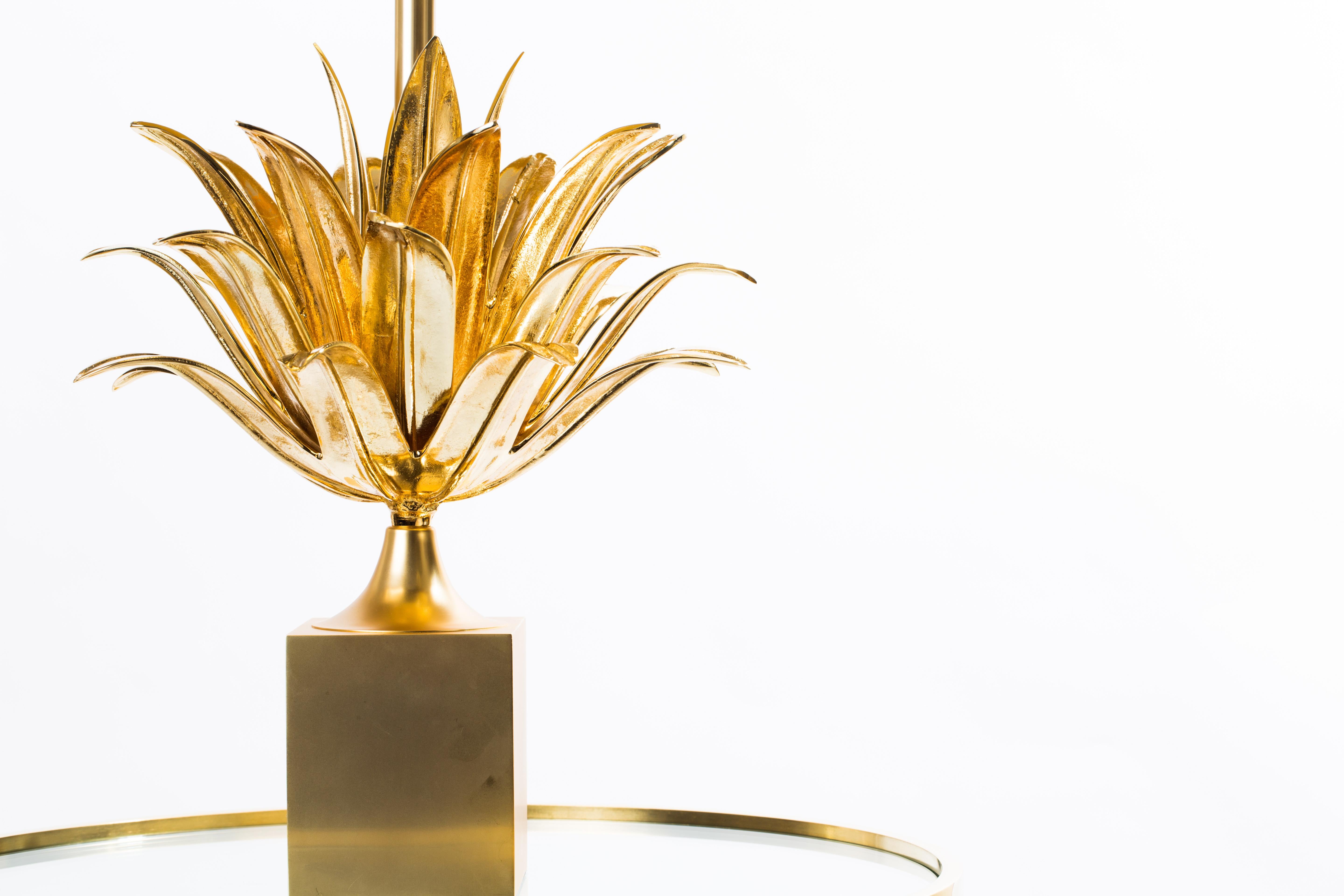 Bronze & Messing Tischlampen mit Ananasblatt in Matt- und Goldglanzlackierung im Angebot 7