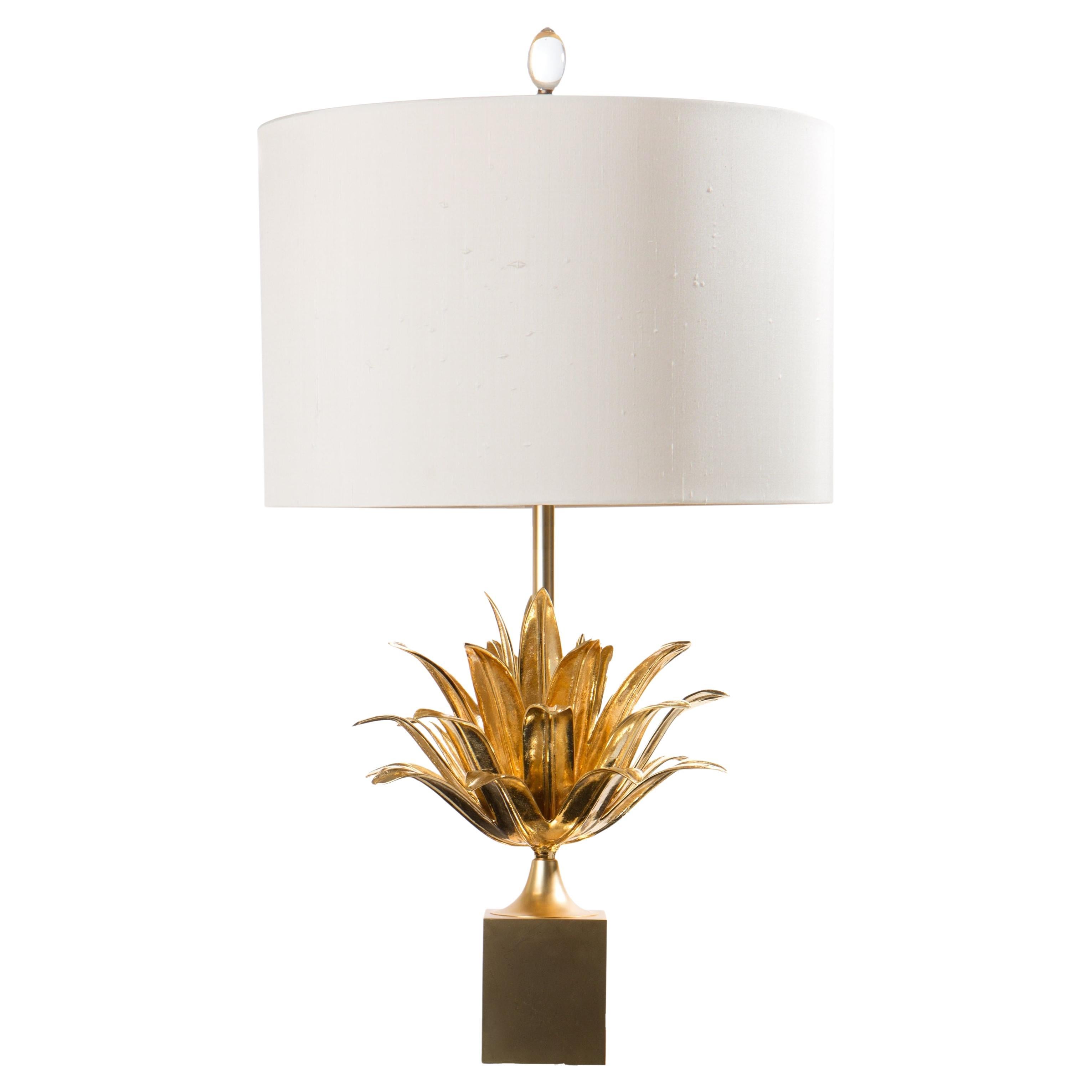 Entworfen und hergestellt von Andrew Kornat Designs ist dieses atemberaubende Paar Tischlampen 100% handgefertigt aus Messing und Bronze und wird vor dem Zusammenbau in sieben einzelnen Teilen hergestellt.  - diese Lampe ist den Blättern einer
