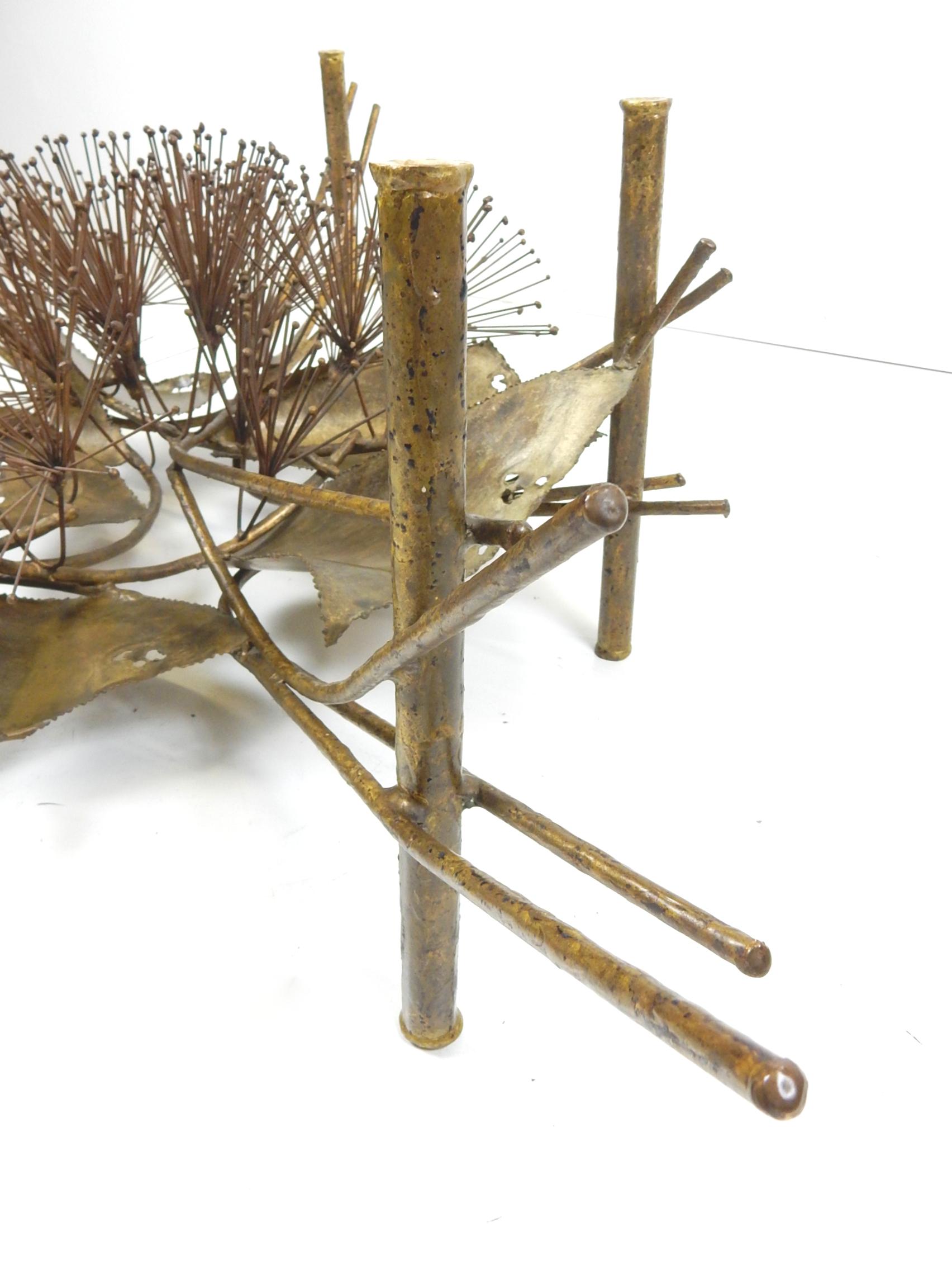 Mid Century Brutalist Abstract Art Sculpture Coffee Table, circa 1960s In Good Condition For Sale In Las Vegas, NV