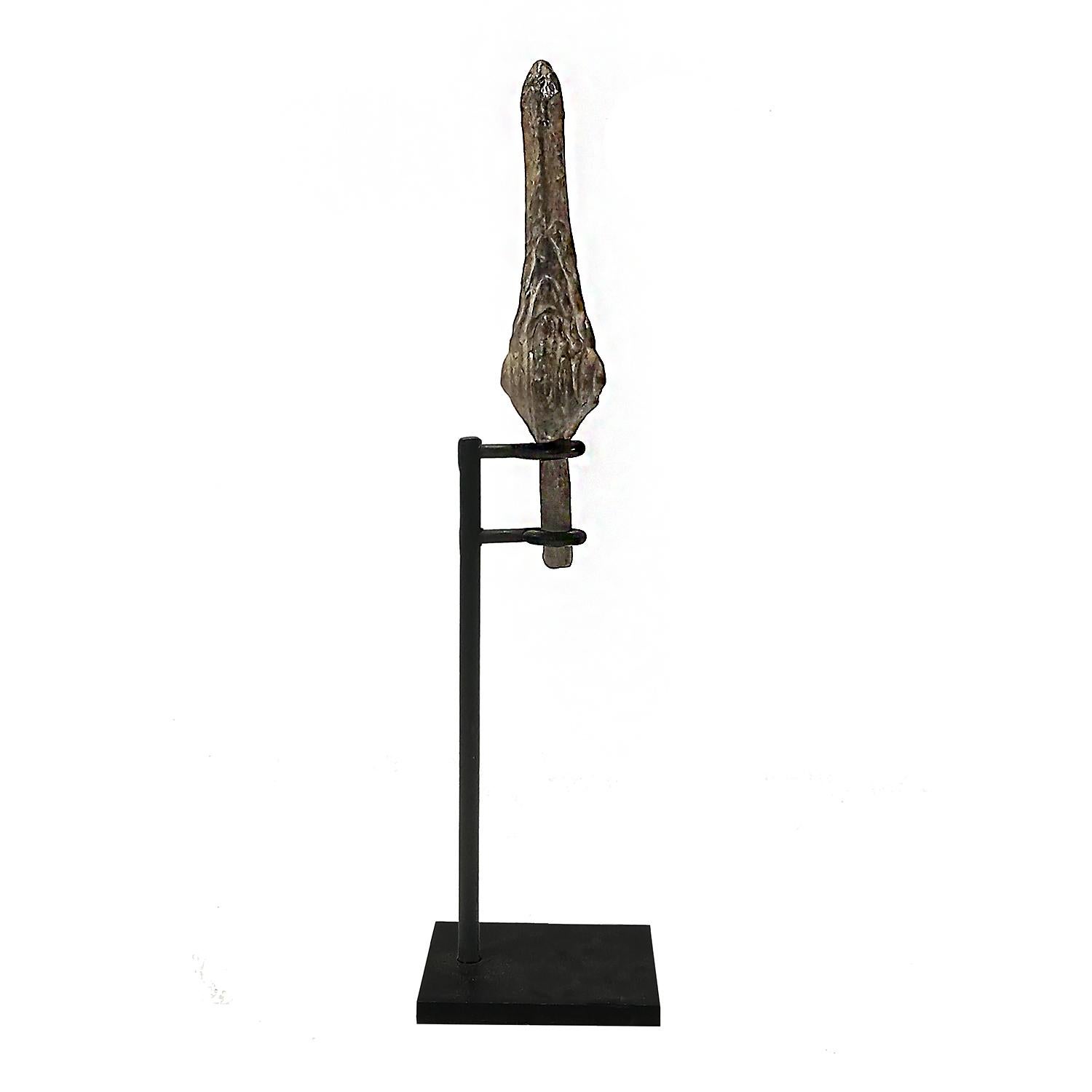 Bronze Buddha Flame, 15 - 16th Century For Sale 5