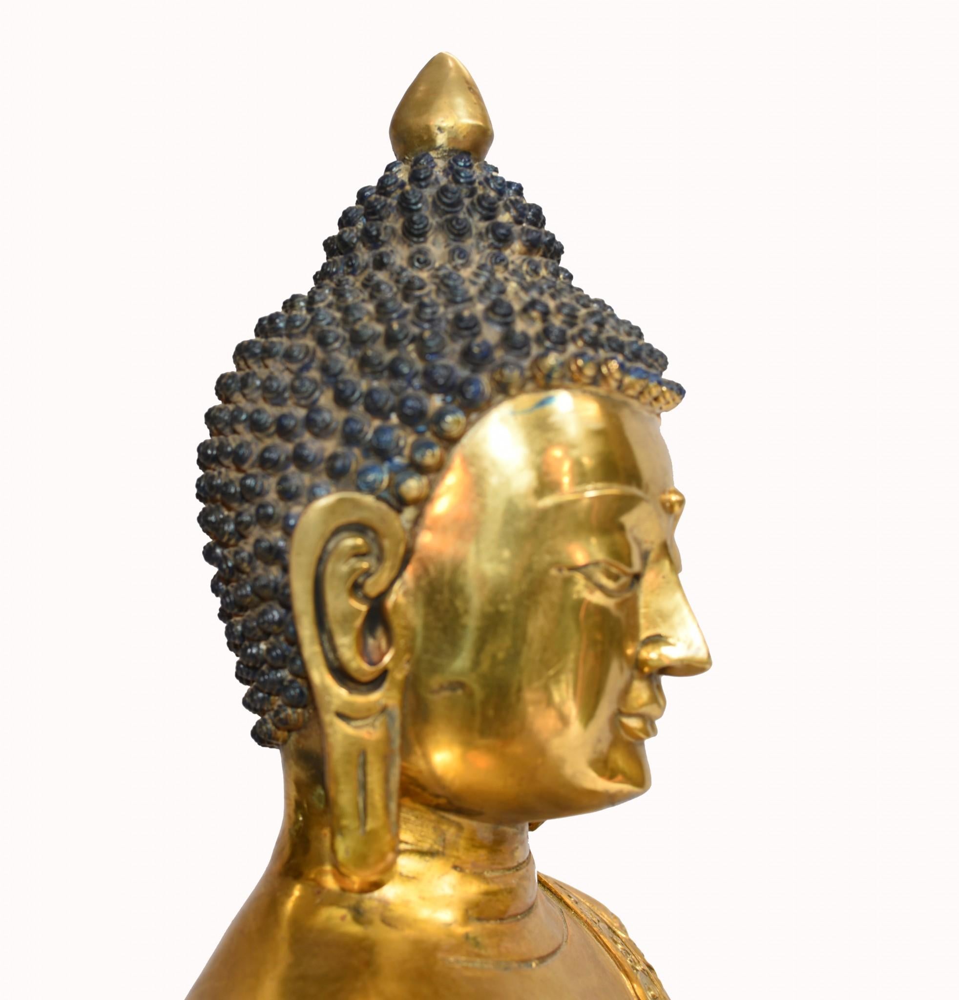 Buddha-Statue aus Bronze, Nepalesische goldene buddhistische Meditations-Skulptur im Angebot 6