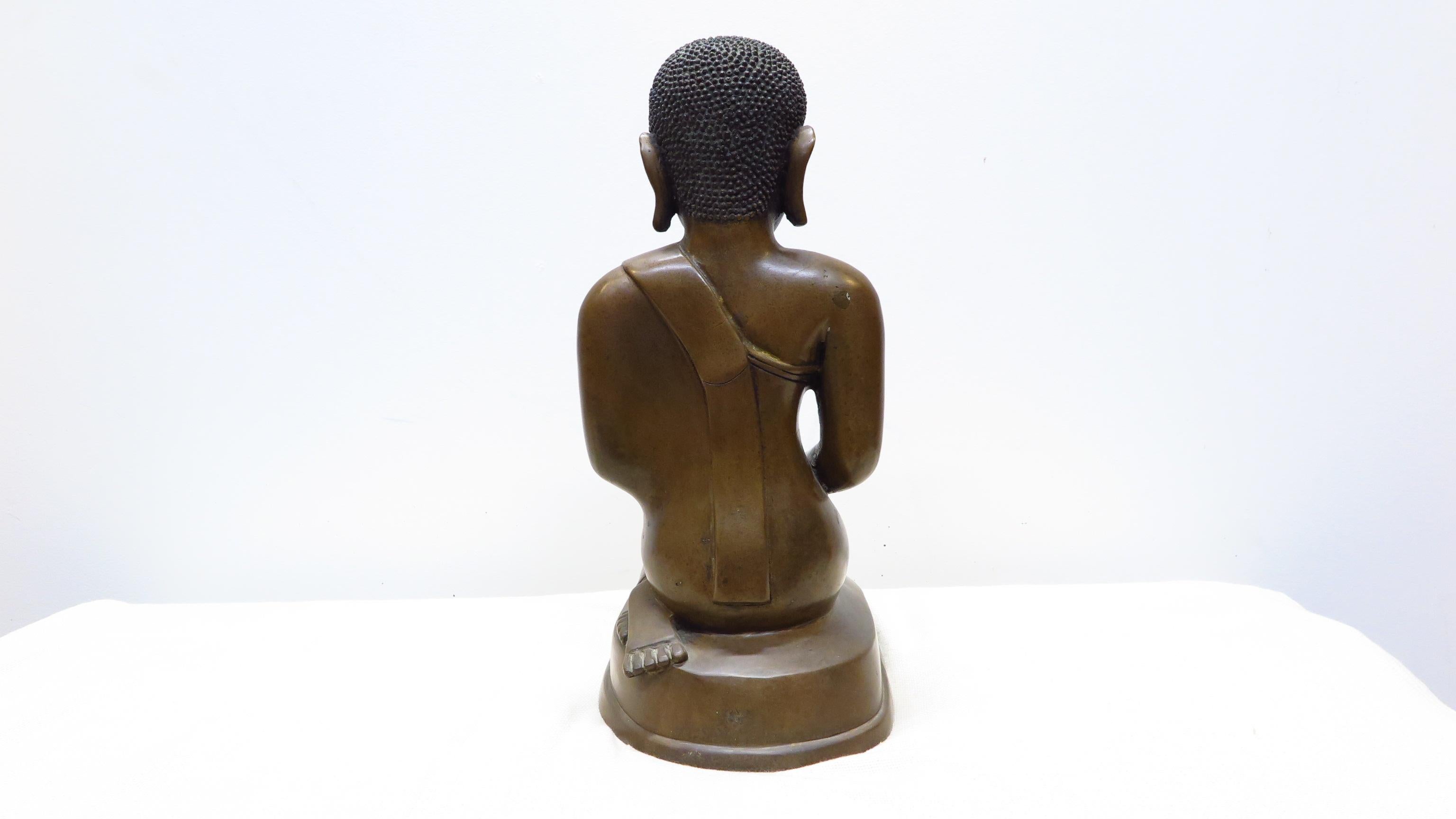 Statue bouddhiste en bronze en vente 2