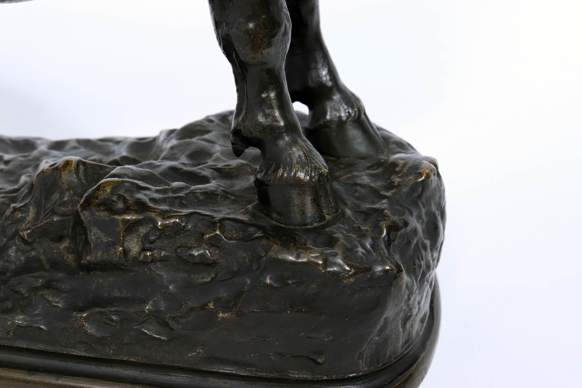 Escultura de toro de bronce c1890 en venta 5