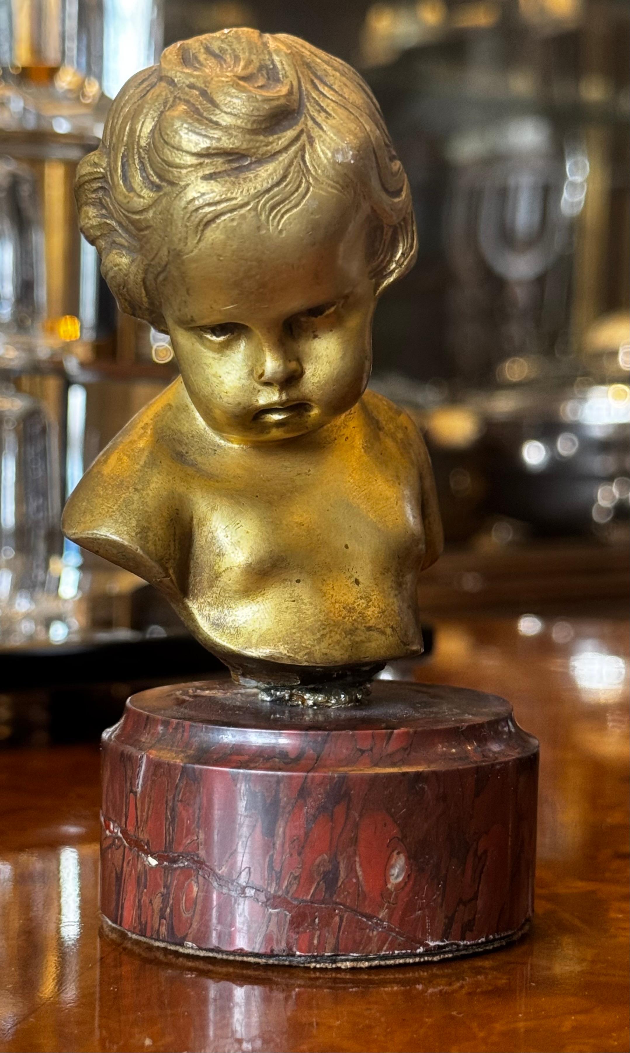 Busto in bronzo di un bambino della fine del XIX secolo firmato Francois in vendita 4