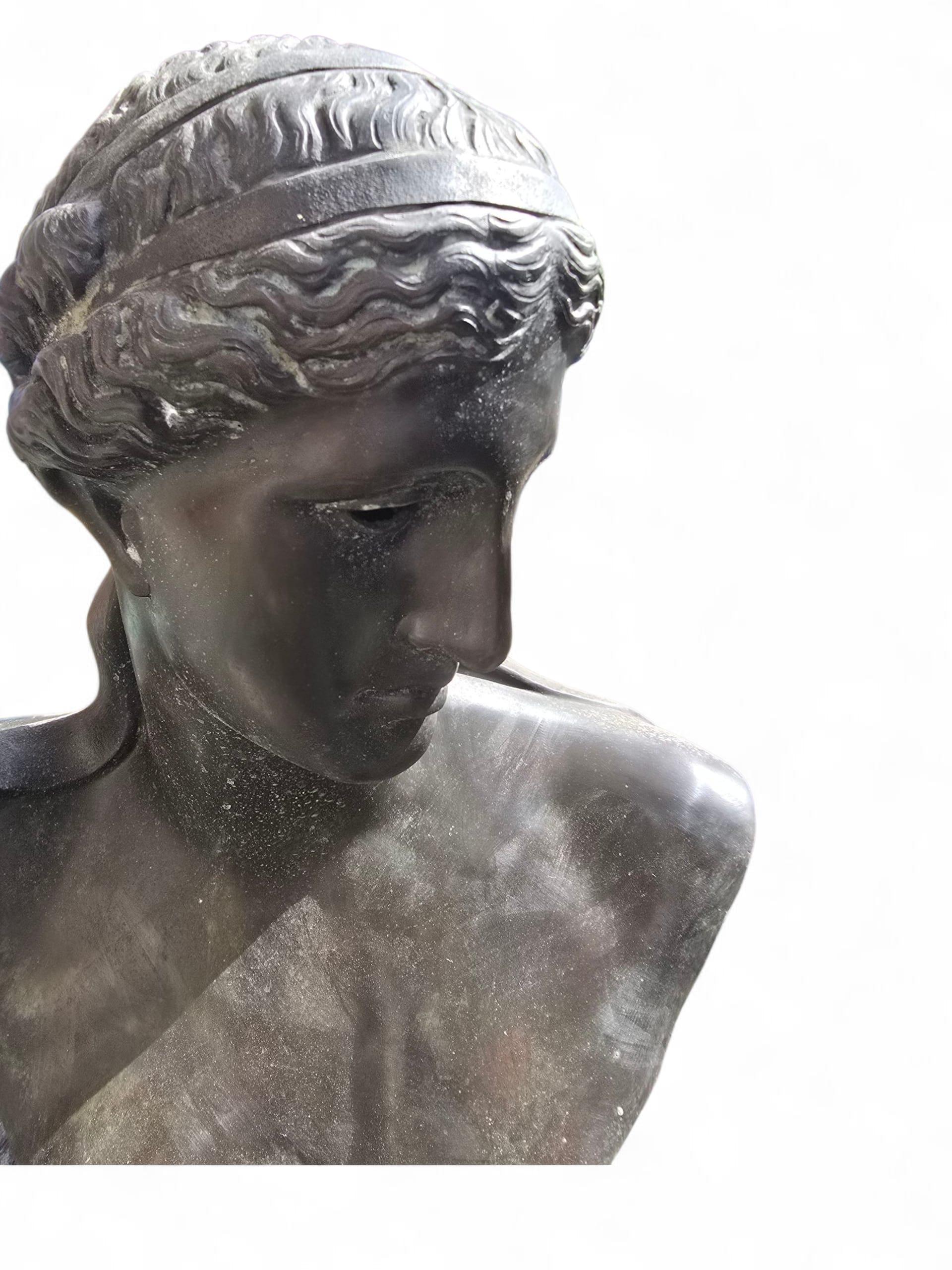 Late 20th Century Bronze Bust of Athena by Fonderia Chiurazzi, Italy, 20th Century For Sale