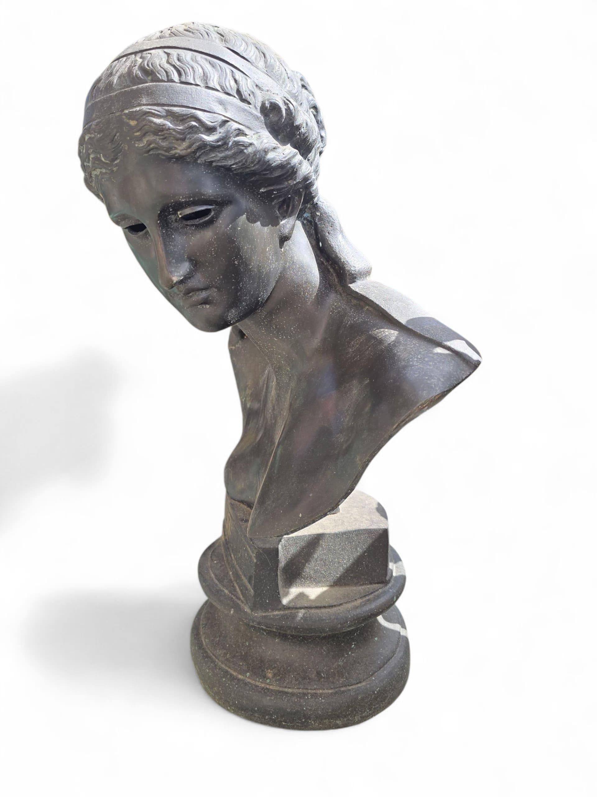 Bronze Bust of Athena by Fonderia Chiurazzi, Italy, 20th Century For Sale 1