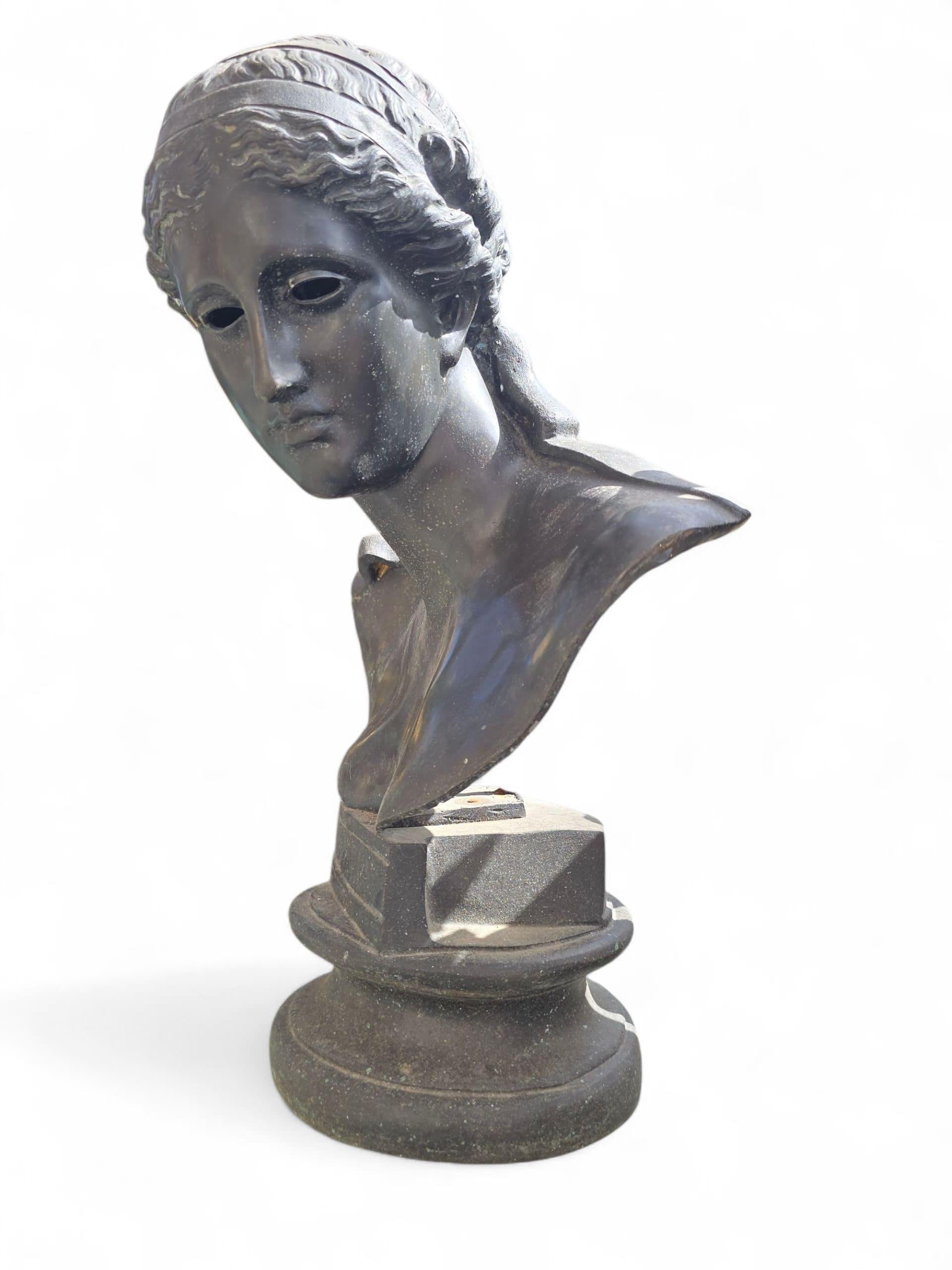 Bronze Bust of Athena by Fonderia Chiurazzi, Italy, 20th Century For Sale 2