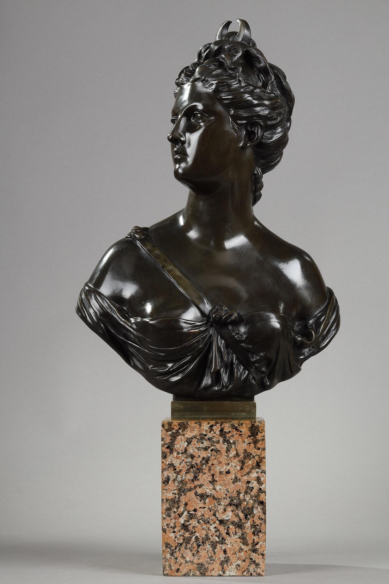 Sculpture in bronze representing Diana the hunter after Jean-Antoine Houdon (1741- 1828). In Roman mythology, Diana is the goddess of the hunt and of the night, similar to Artemis in Greek mythology. She is depicted wearing a tunic with a crescent