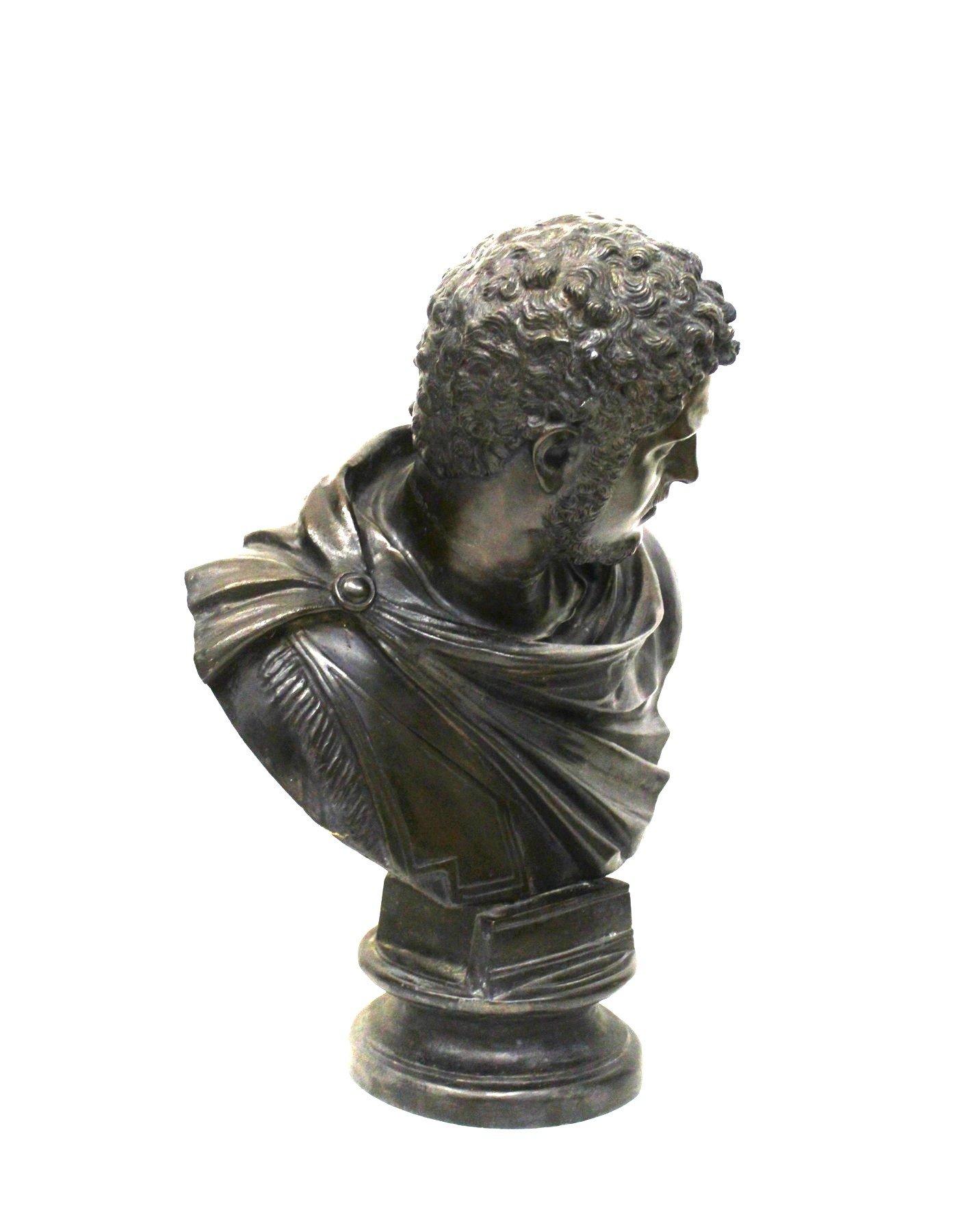 Bronzo Busto di bronzo dell'imperatore in vendita