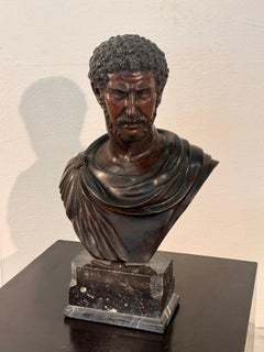 Busto in bronzo dell'imperatore romano Caracalla su base in marmo