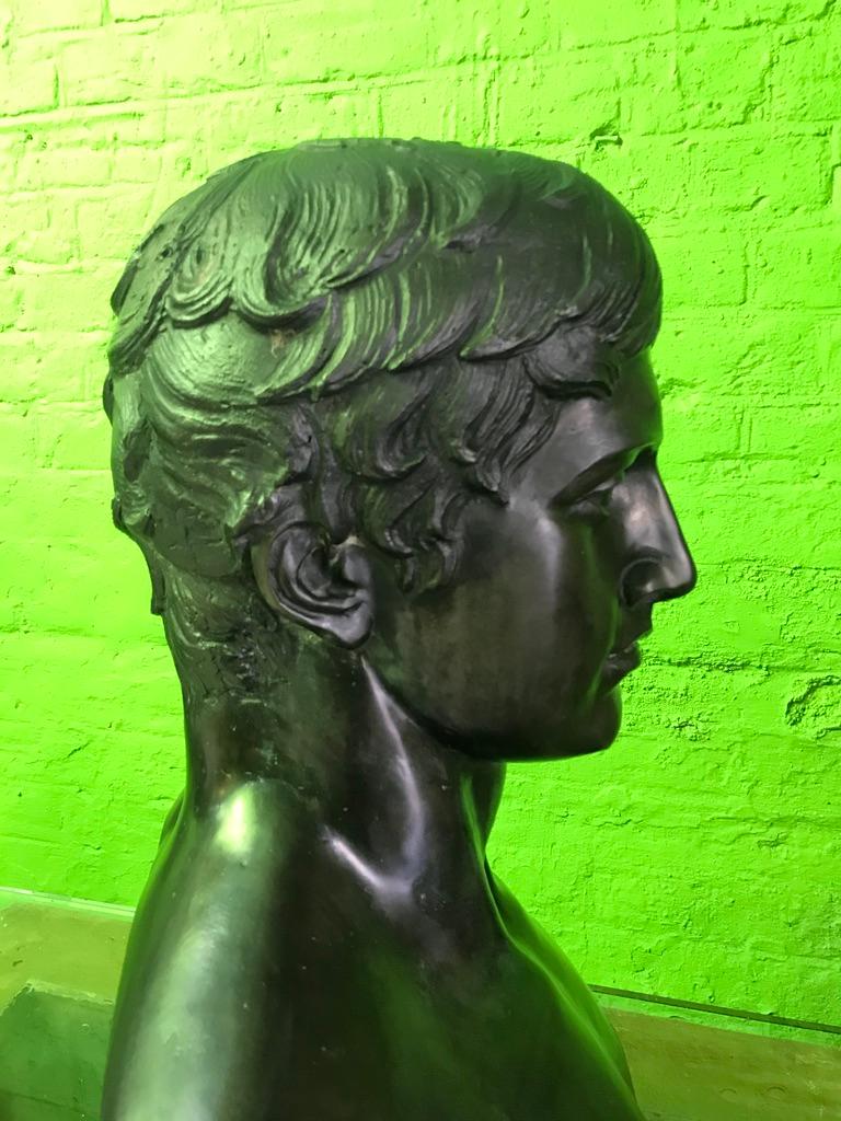Bronze Bust of Young Caesar For Sale 7