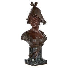 Busto in bronzo su basamento in marmo di Georges Van der Straeten