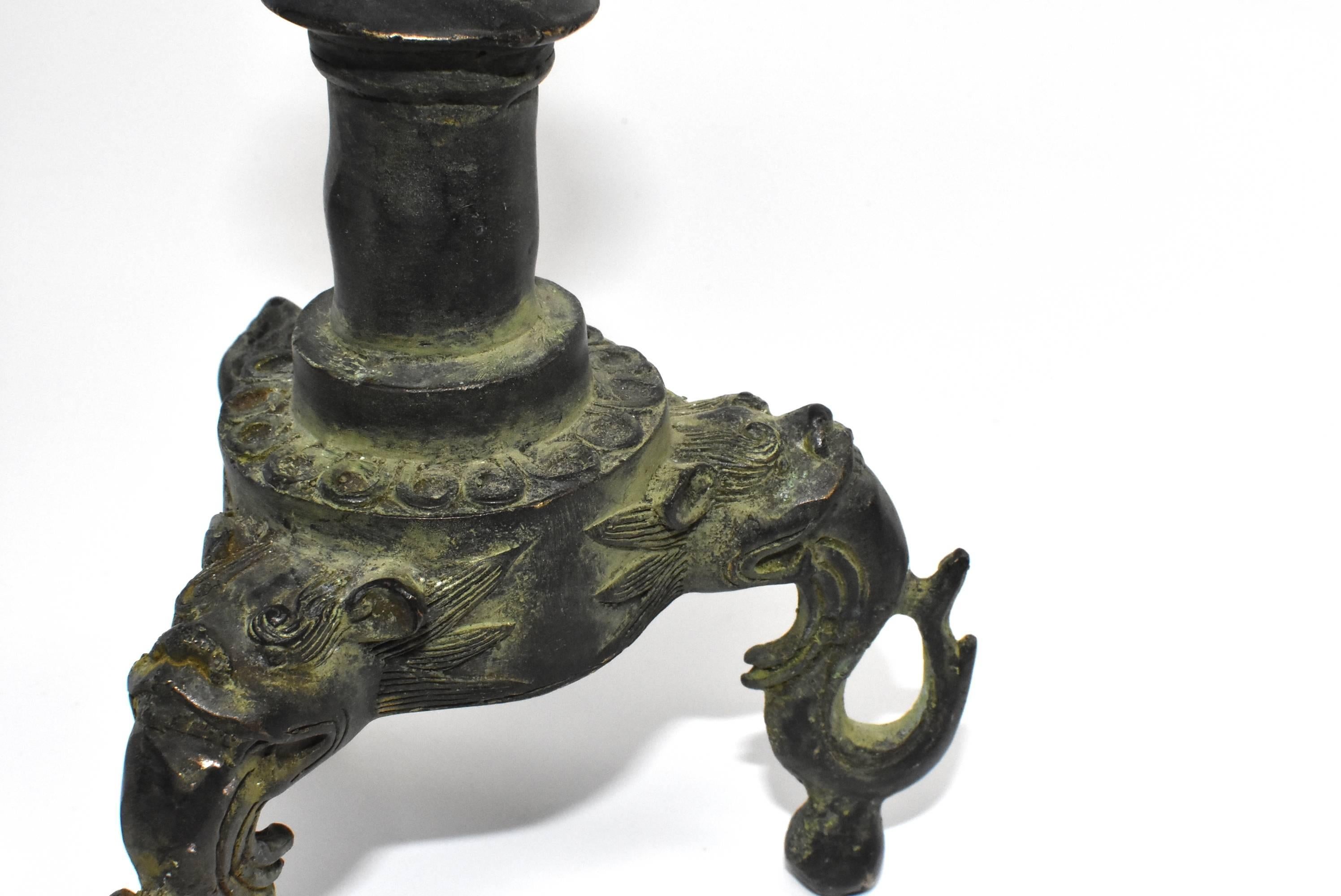 Bronze Candleholder with Lotus Leaf and Frog For Sale 6