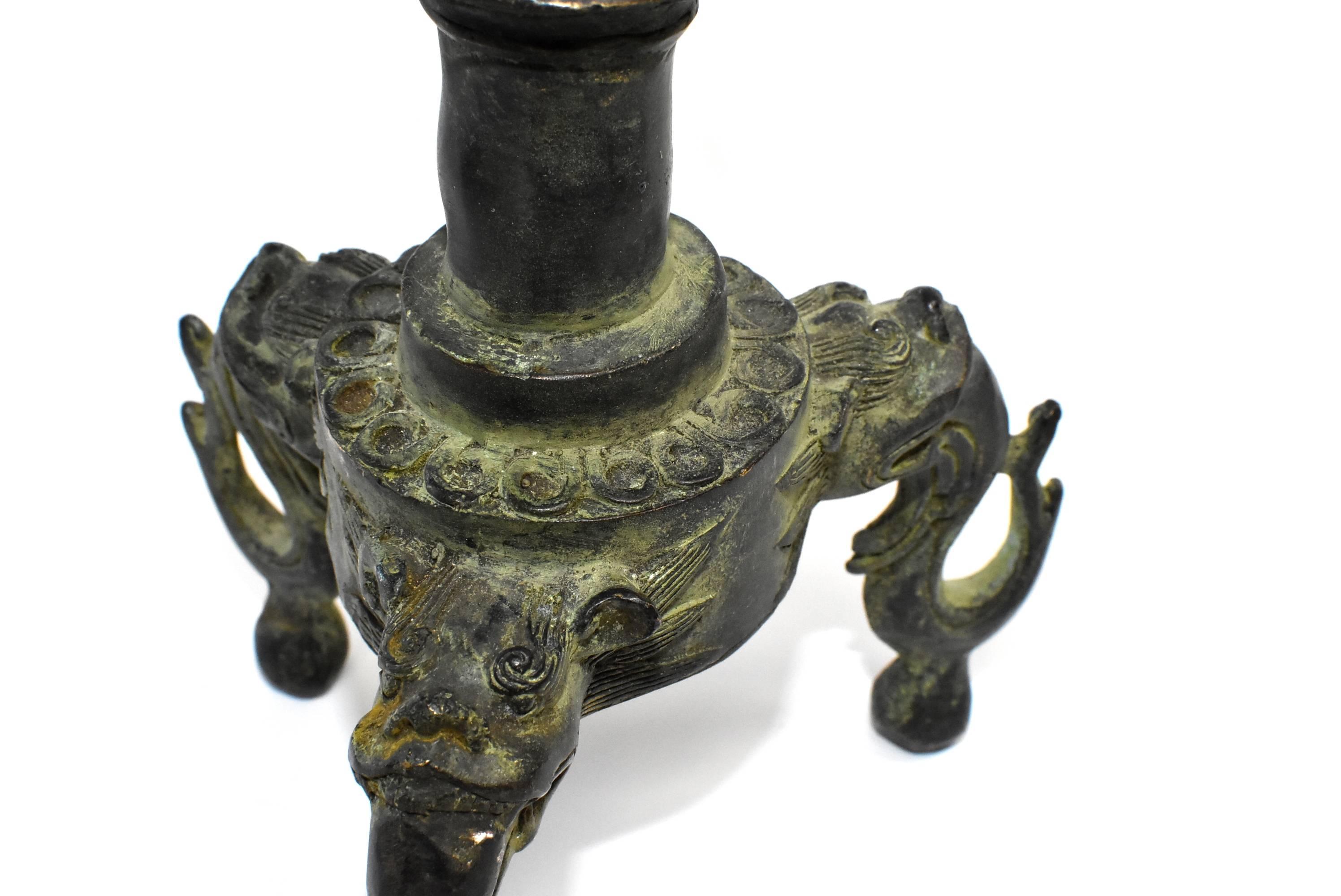 Bronze Candleholder with Lotus Leaf and Frog For Sale 10