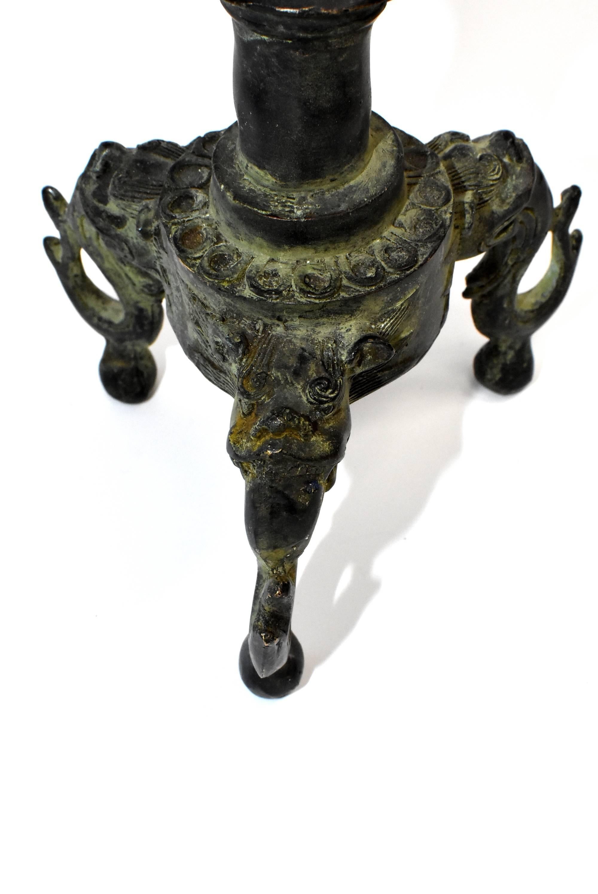 Bronze Candleholder with Lotus Leaf and Frog For Sale 11