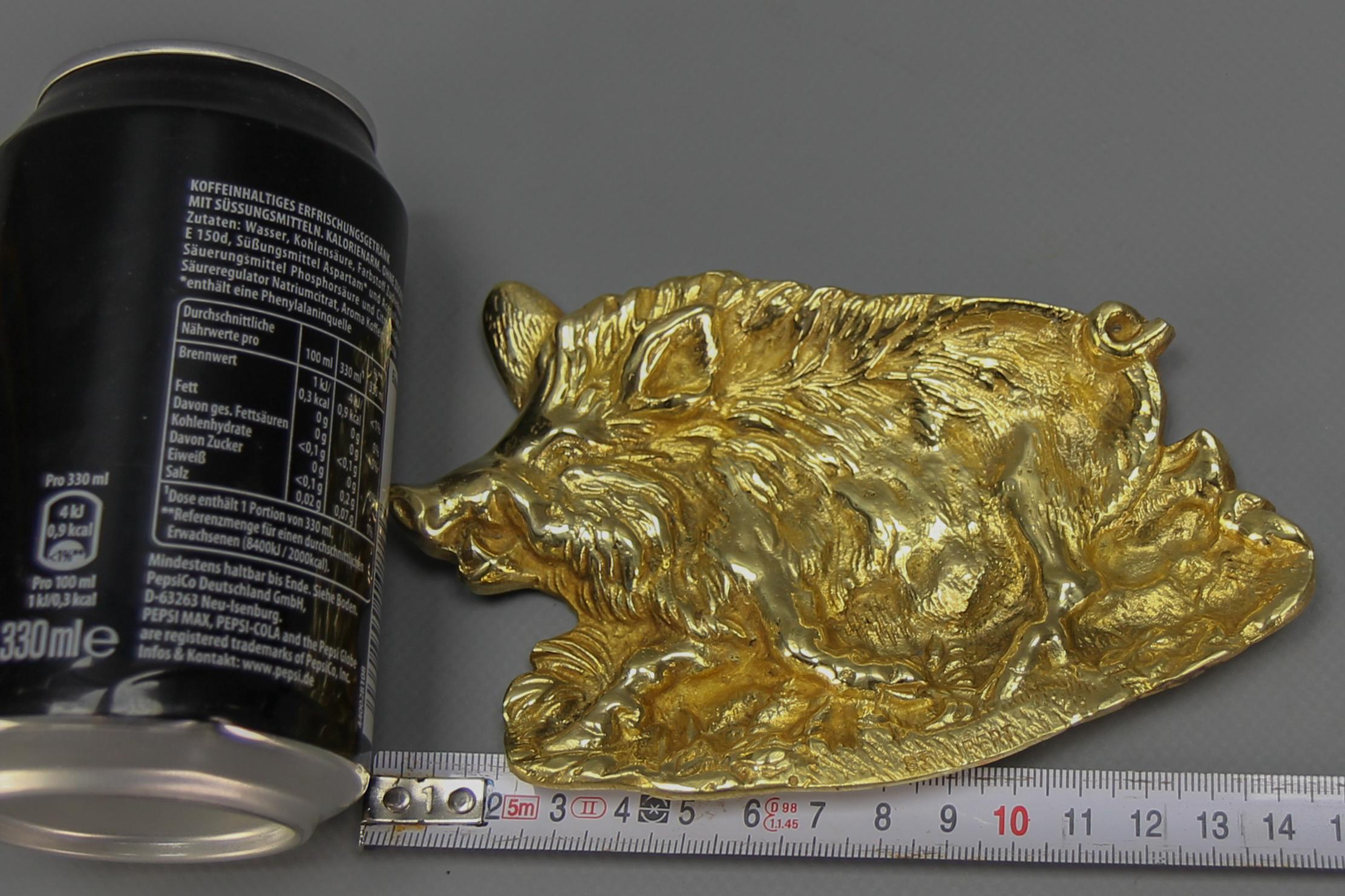 Bronze Card Tray or Pin Tray, Vide-Poche in a Shape of a Wild Boar For Sale 6