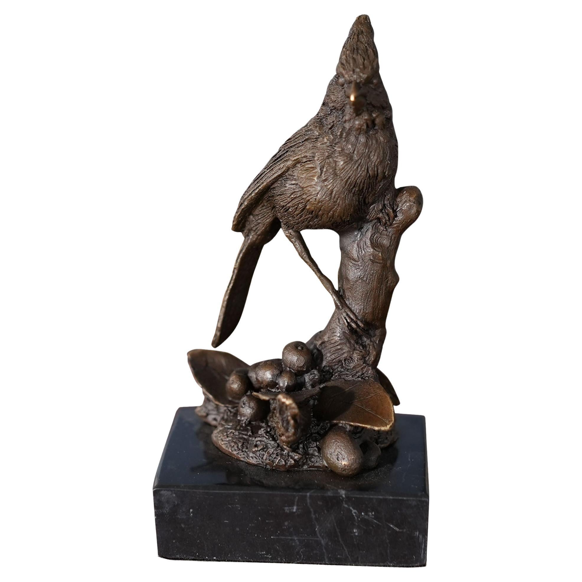 Cardinal en bronze sur socle en marbre