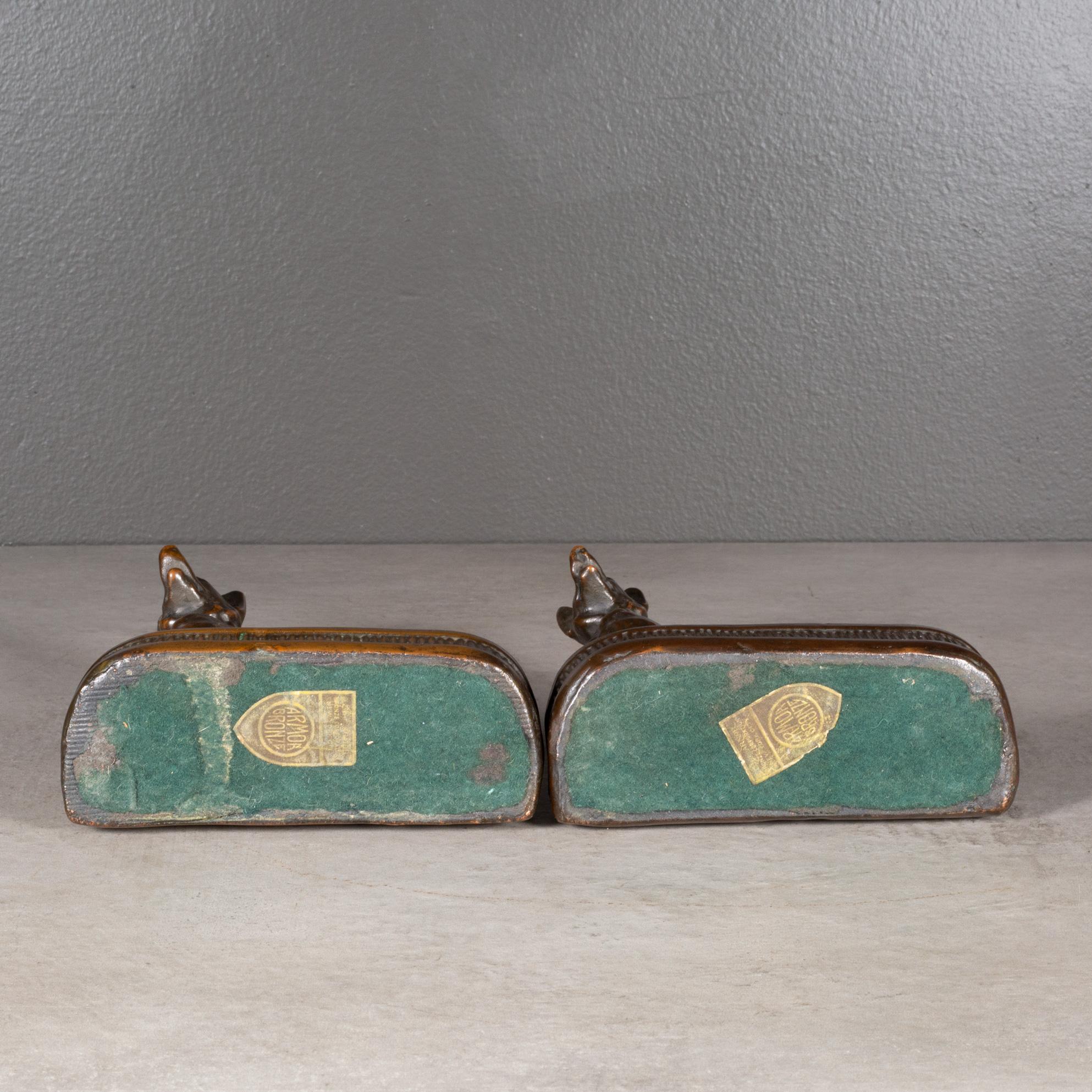 Buchstützen mit deutschen Hirten aus Bronzeguss von Armor Bronze, um 1930 (FREE SHIPPING) im Zustand „Gut“ im Angebot in San Francisco, CA