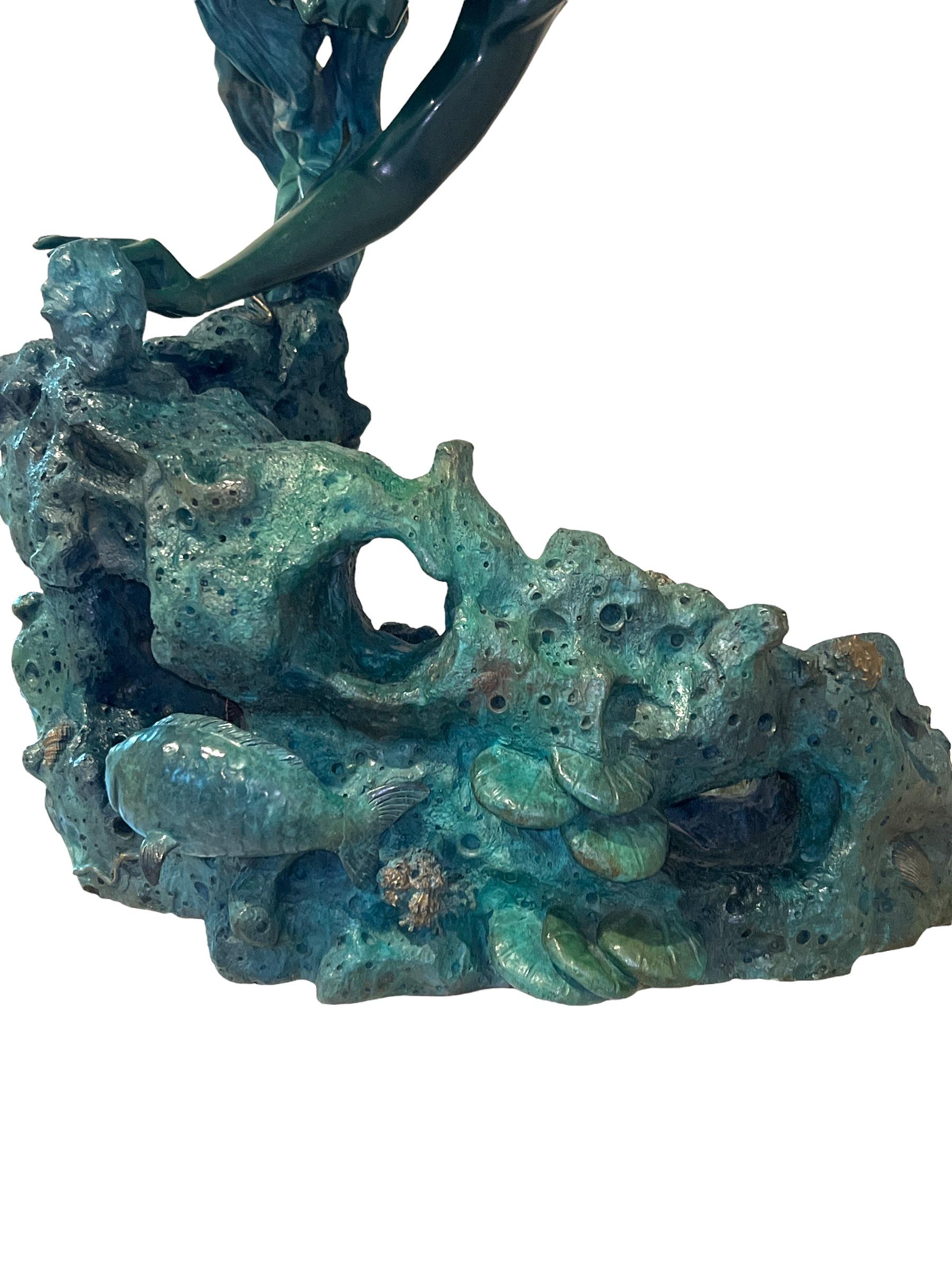 20ième siècle Statue de sirène en bronze coulé Glory of the Deep en vente