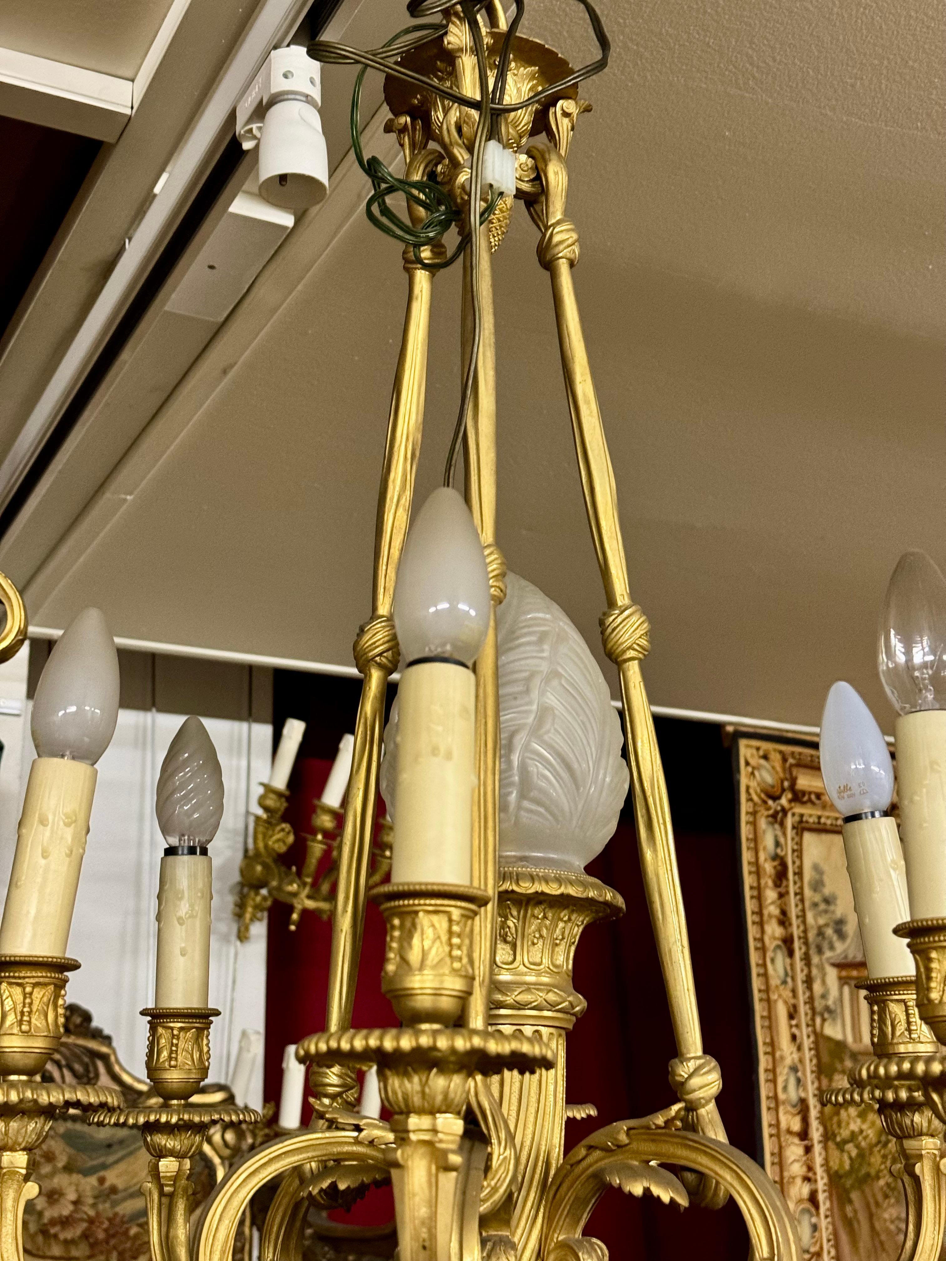 French Antiques Bronze 19th Century chandelier In Good Condition For Sale In Los Angeles, CA